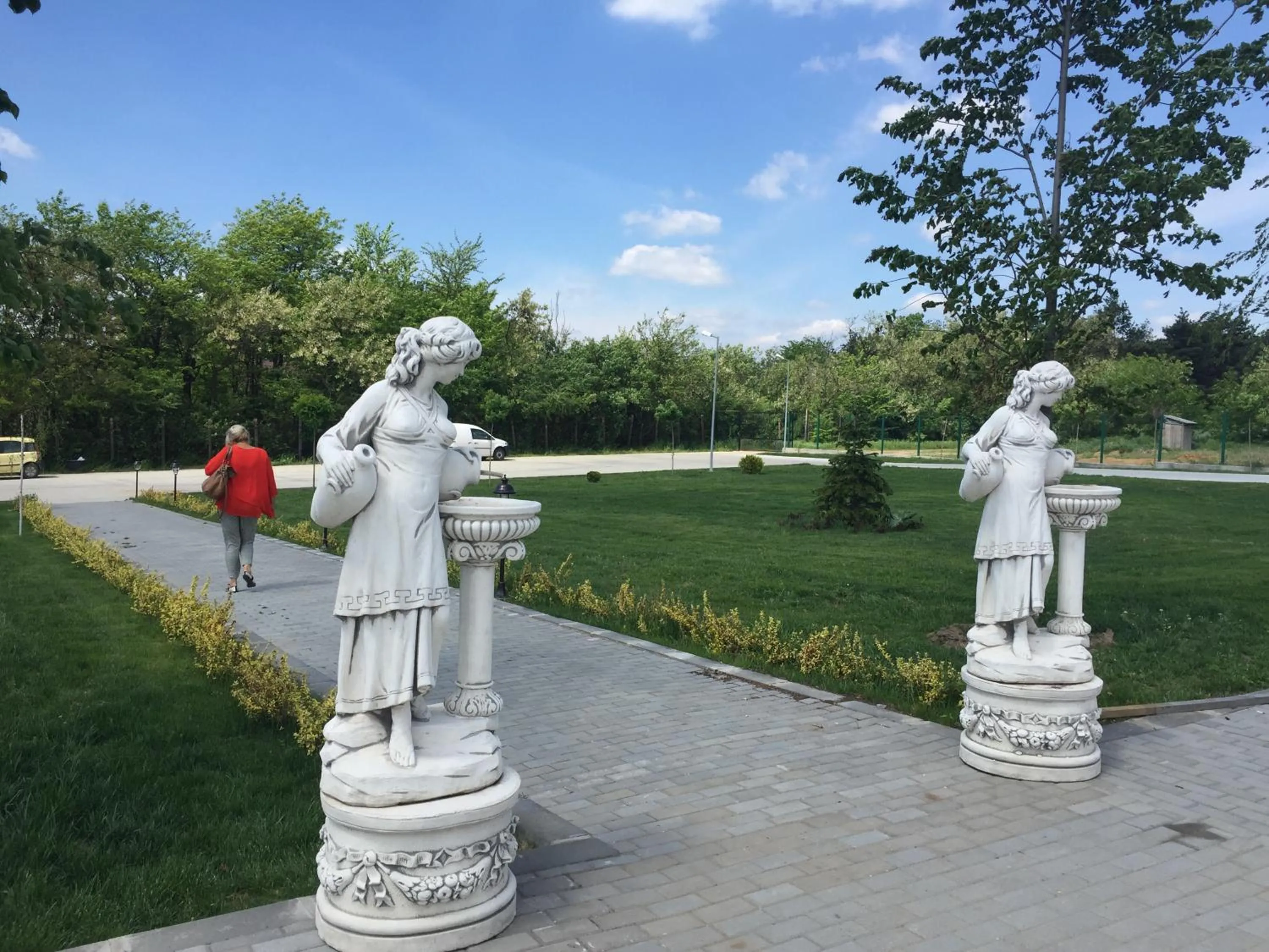 Activities in Resort Plaza Lake