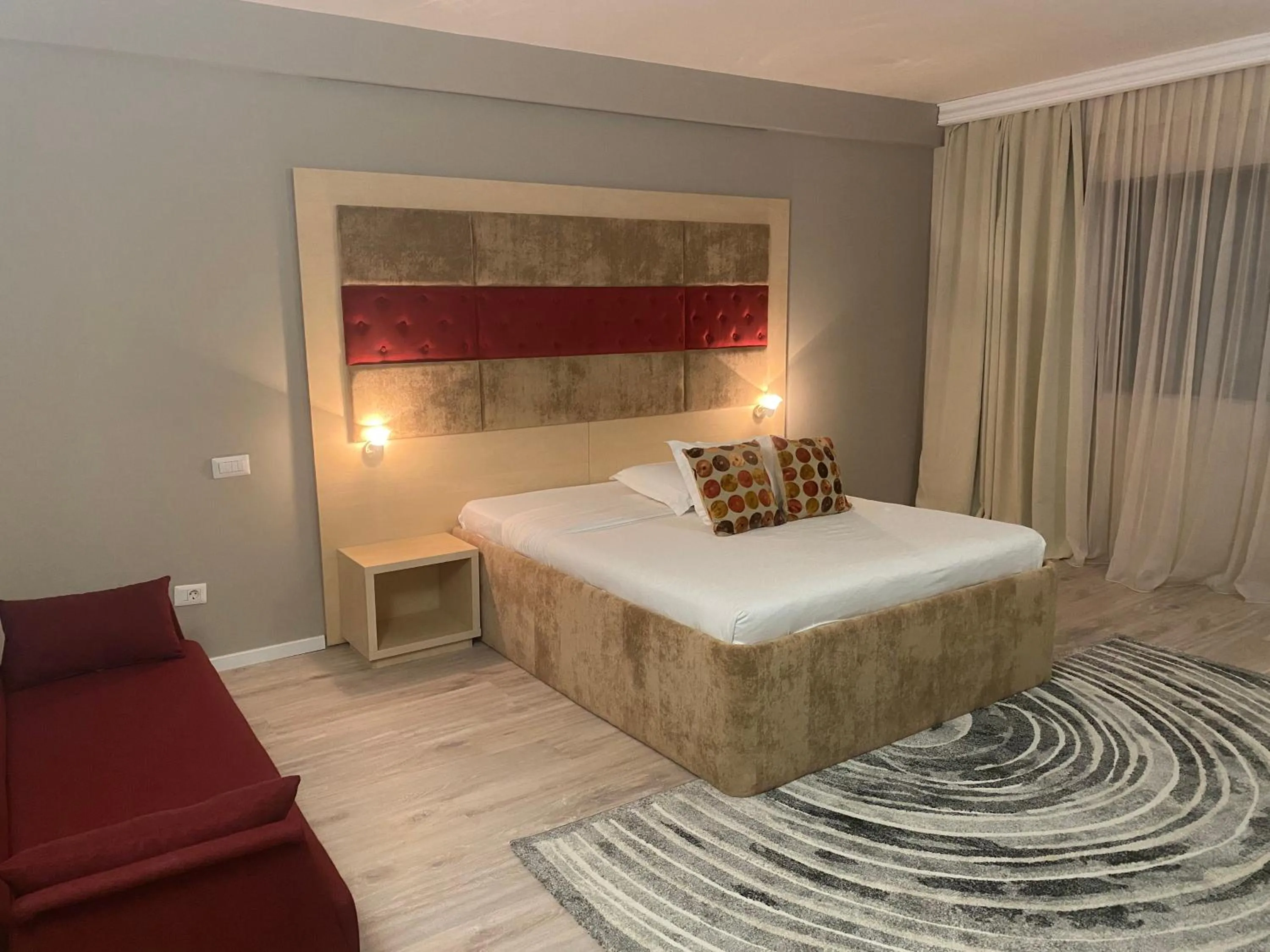 Bed in Resort Plaza Lake