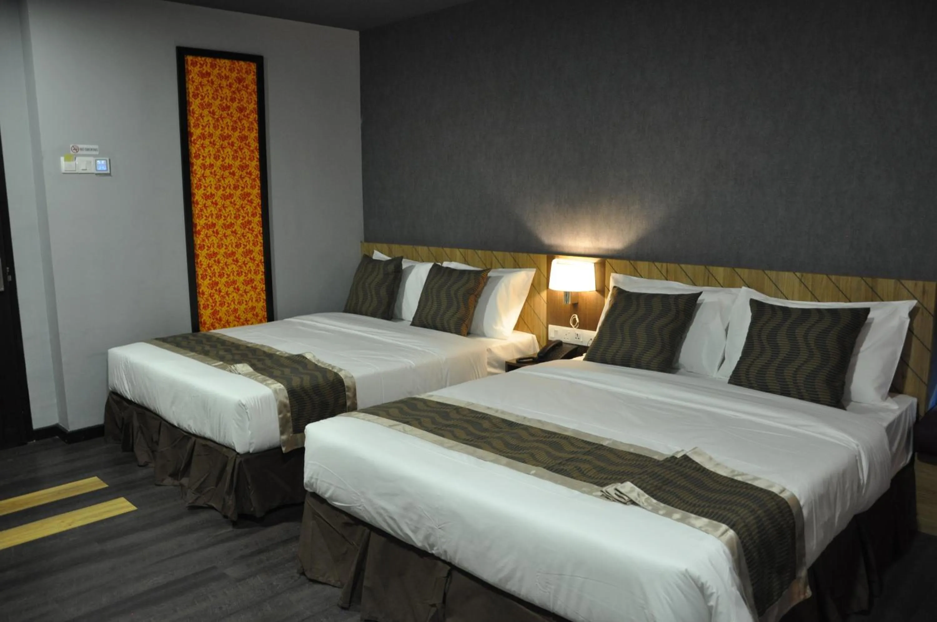 Bed in Valya Hotel, Kuala Terengganu