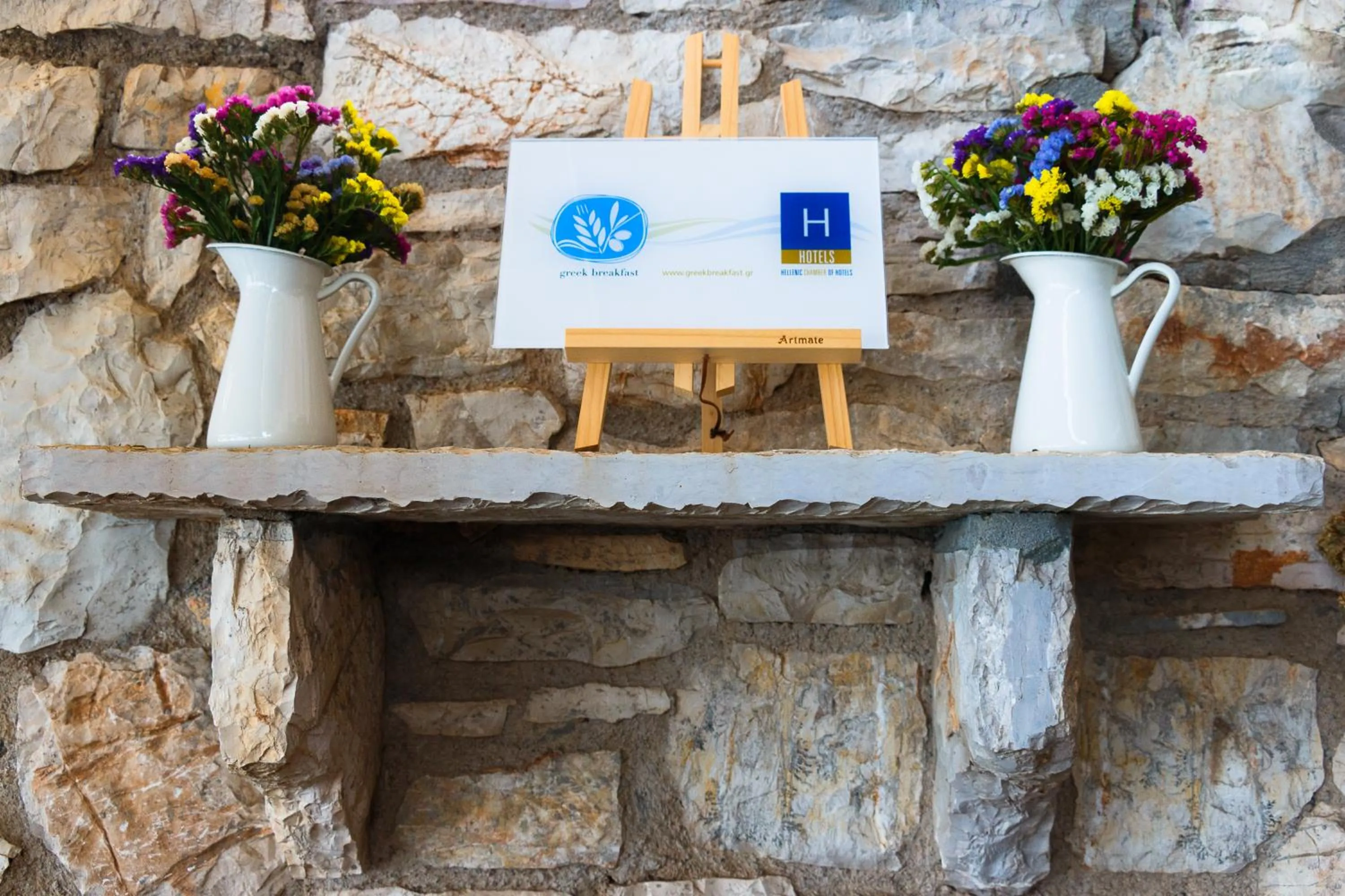 Decorative detail in Grekis Beach Hotel and Apartments