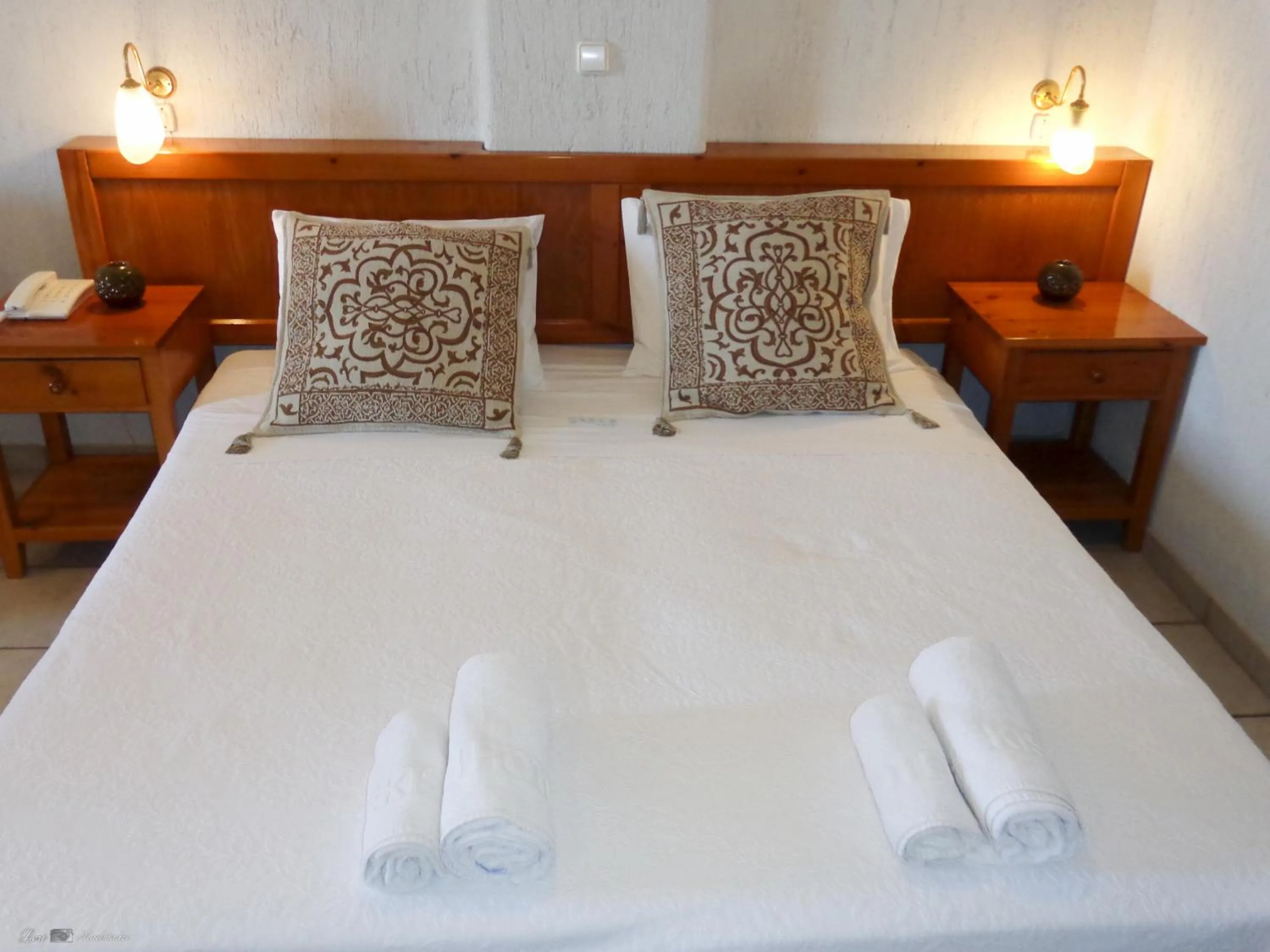 Bed in Grekis Beach Hotel and Apartments