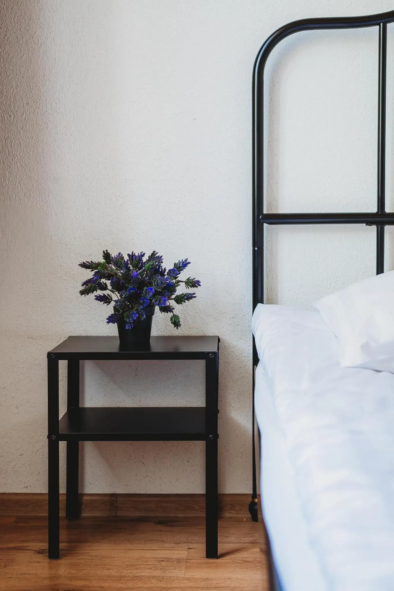 Decorative detail, Bed in 16eur - Fat Margaret's