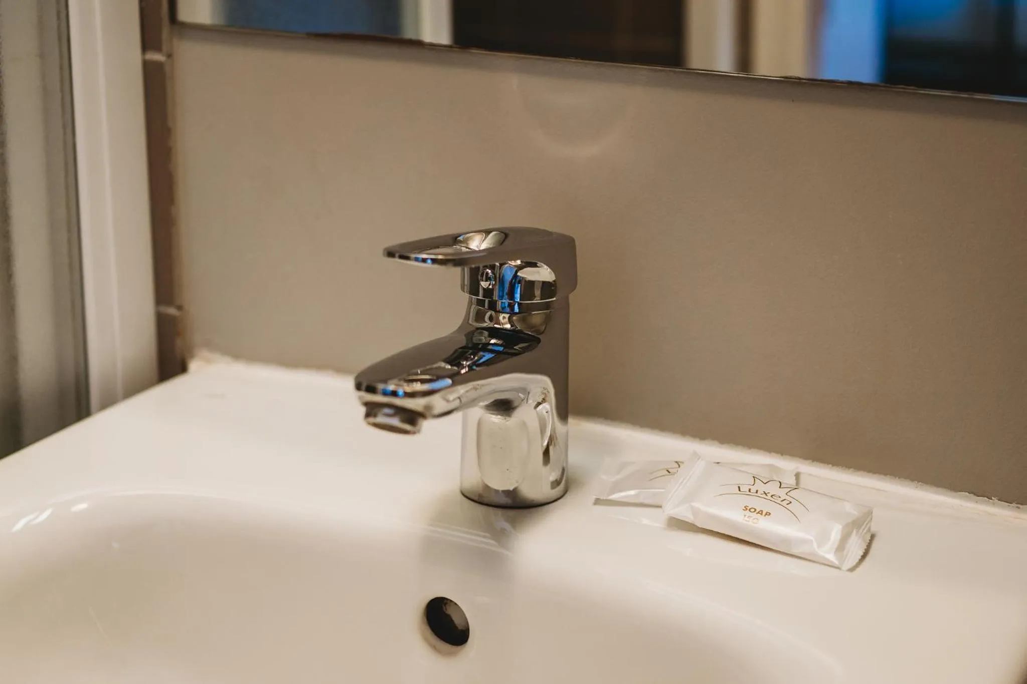 Toilet in 16eur - Fat Margaret's