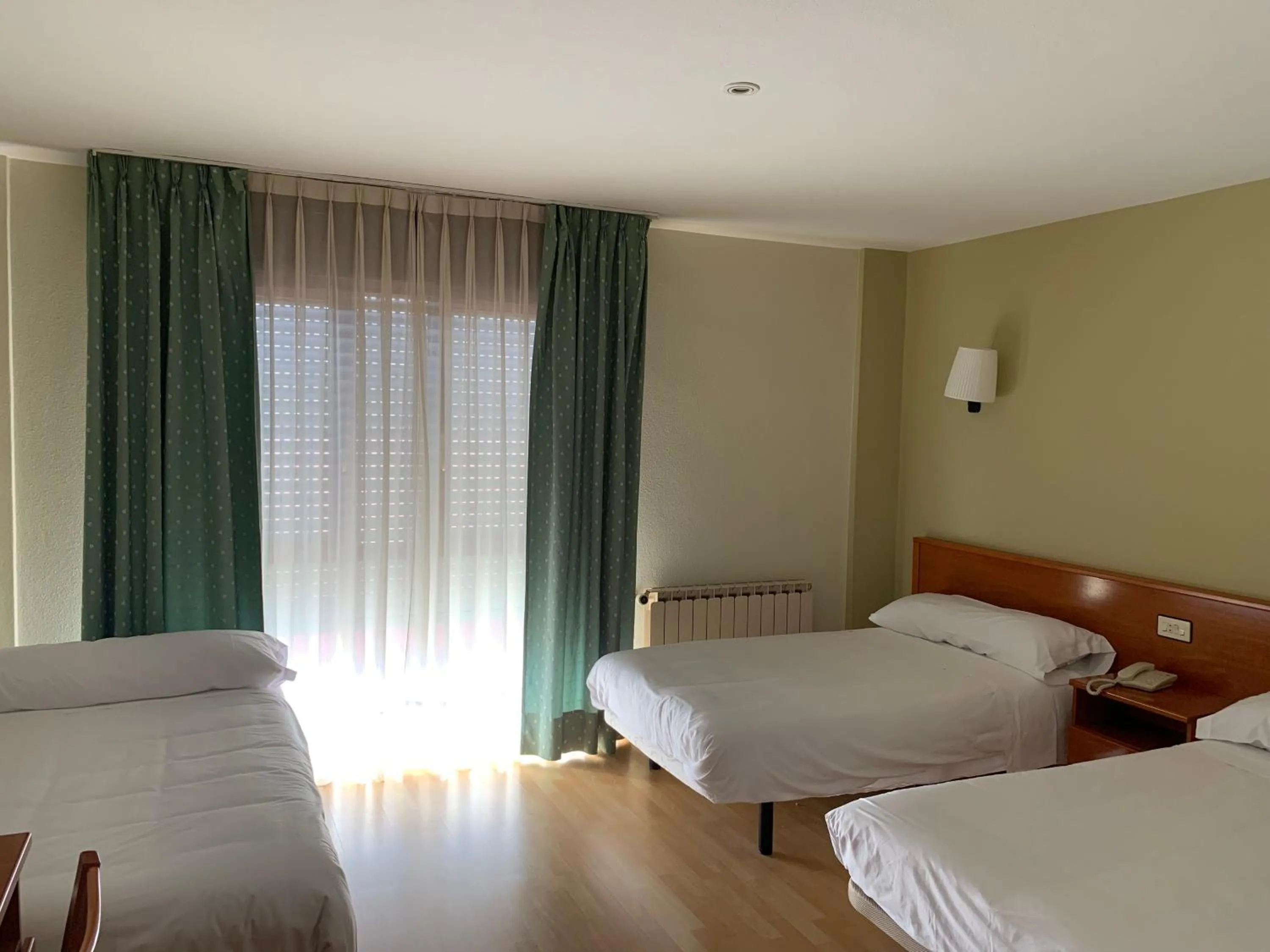 Bed in Hotel Arcea Villaviciosa