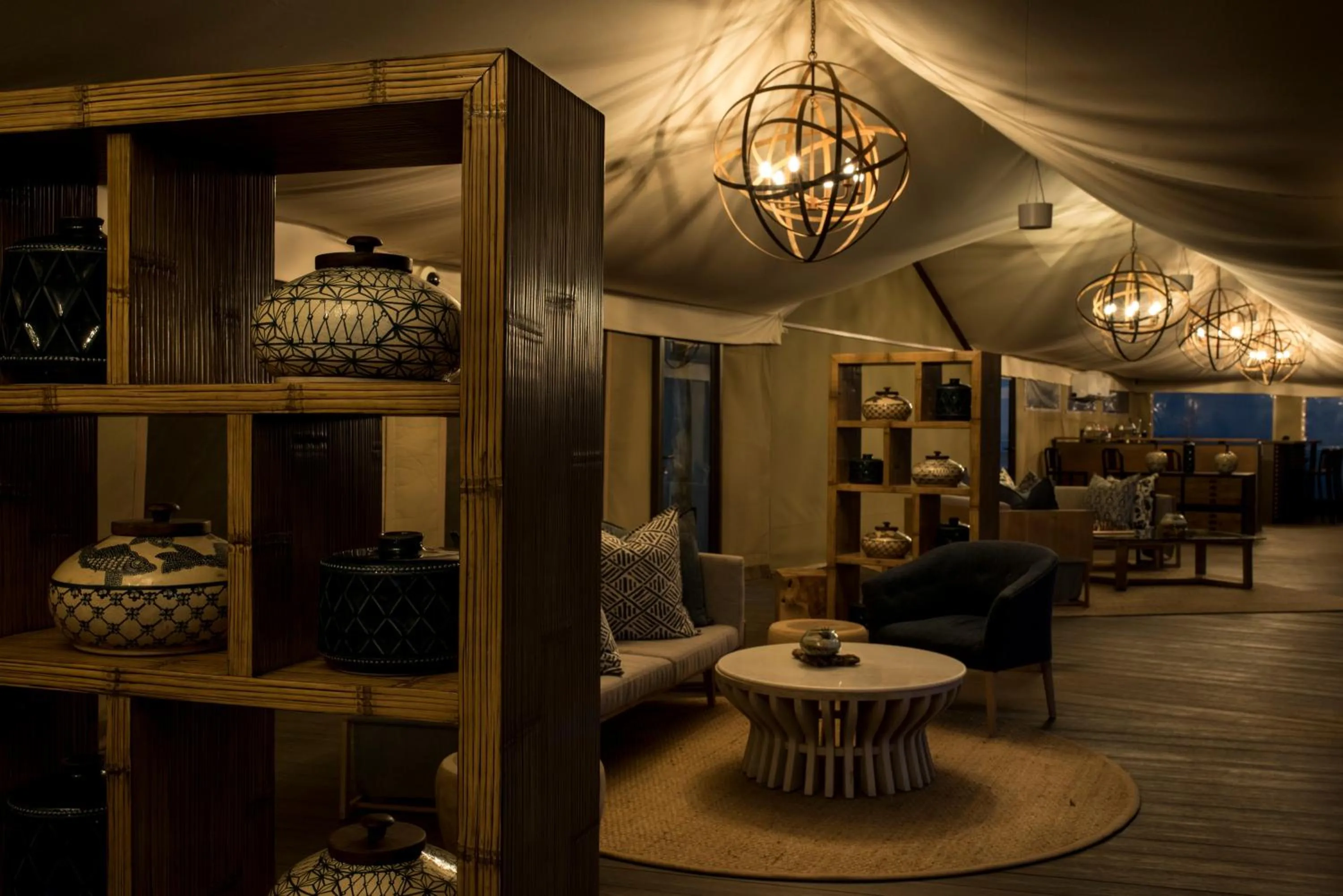 Restaurant/places to eat in Kingfisher Retreat by Sharjah Collection