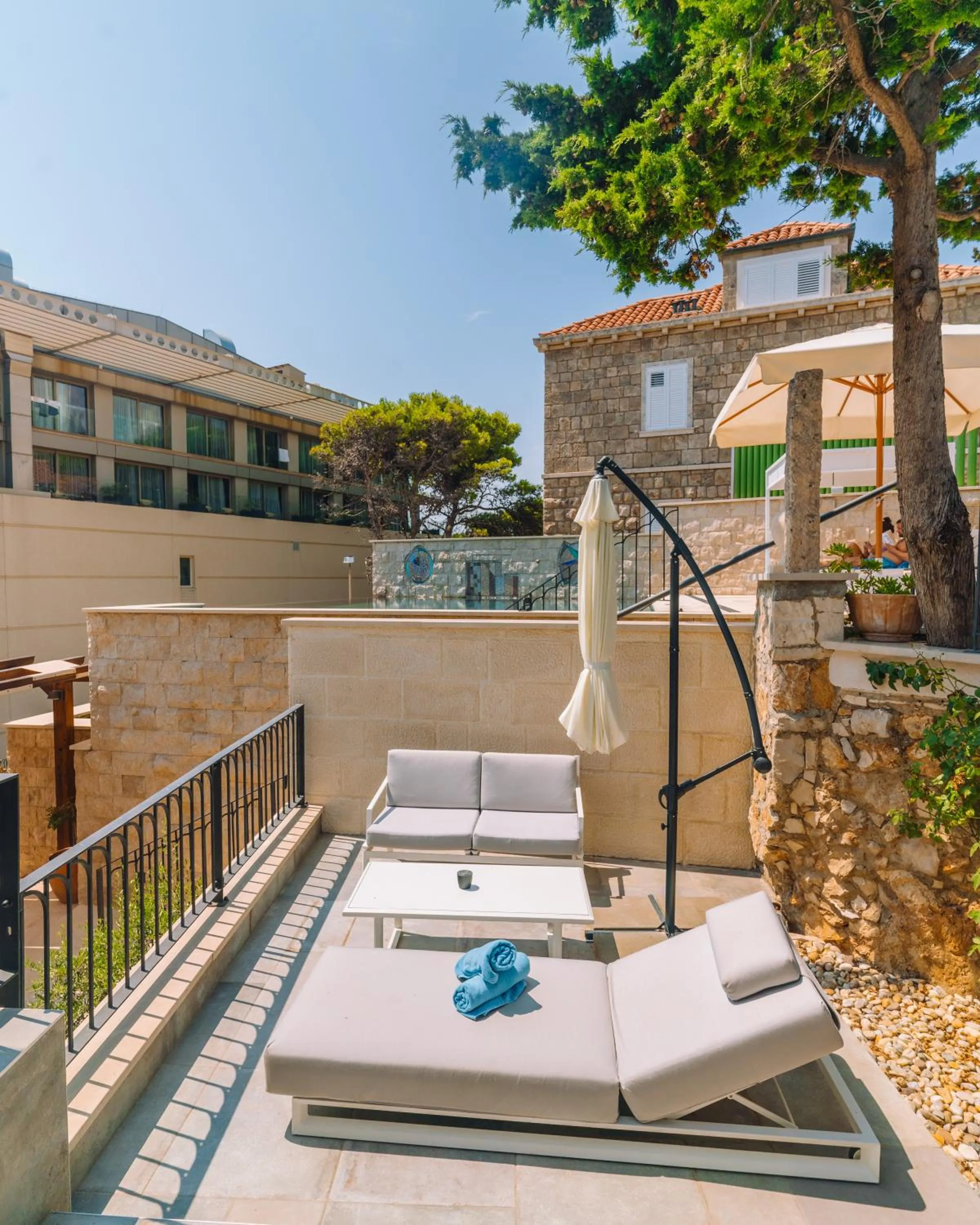 Day in Villa Orabelle