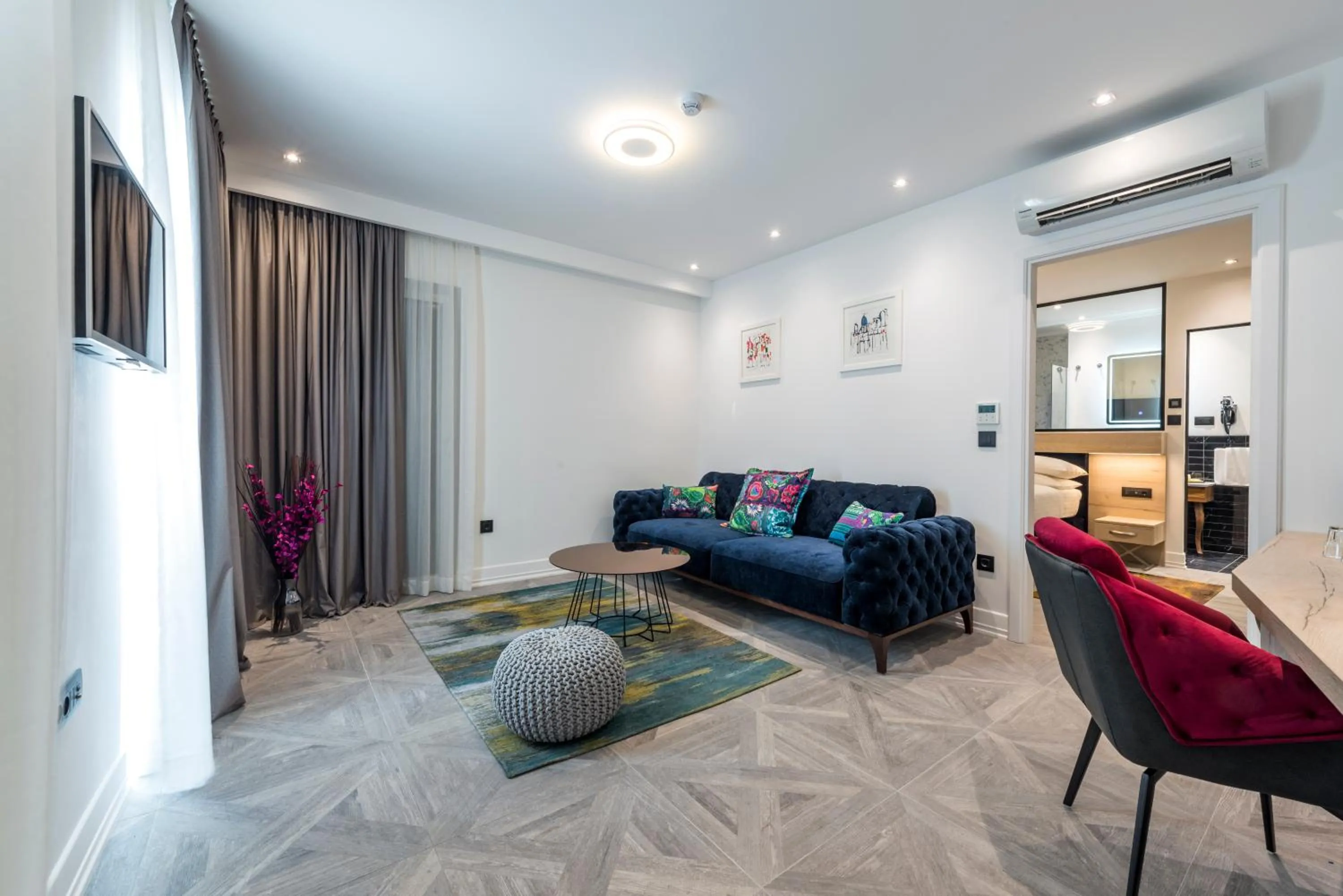 TV and multimedia in Villa Orabelle