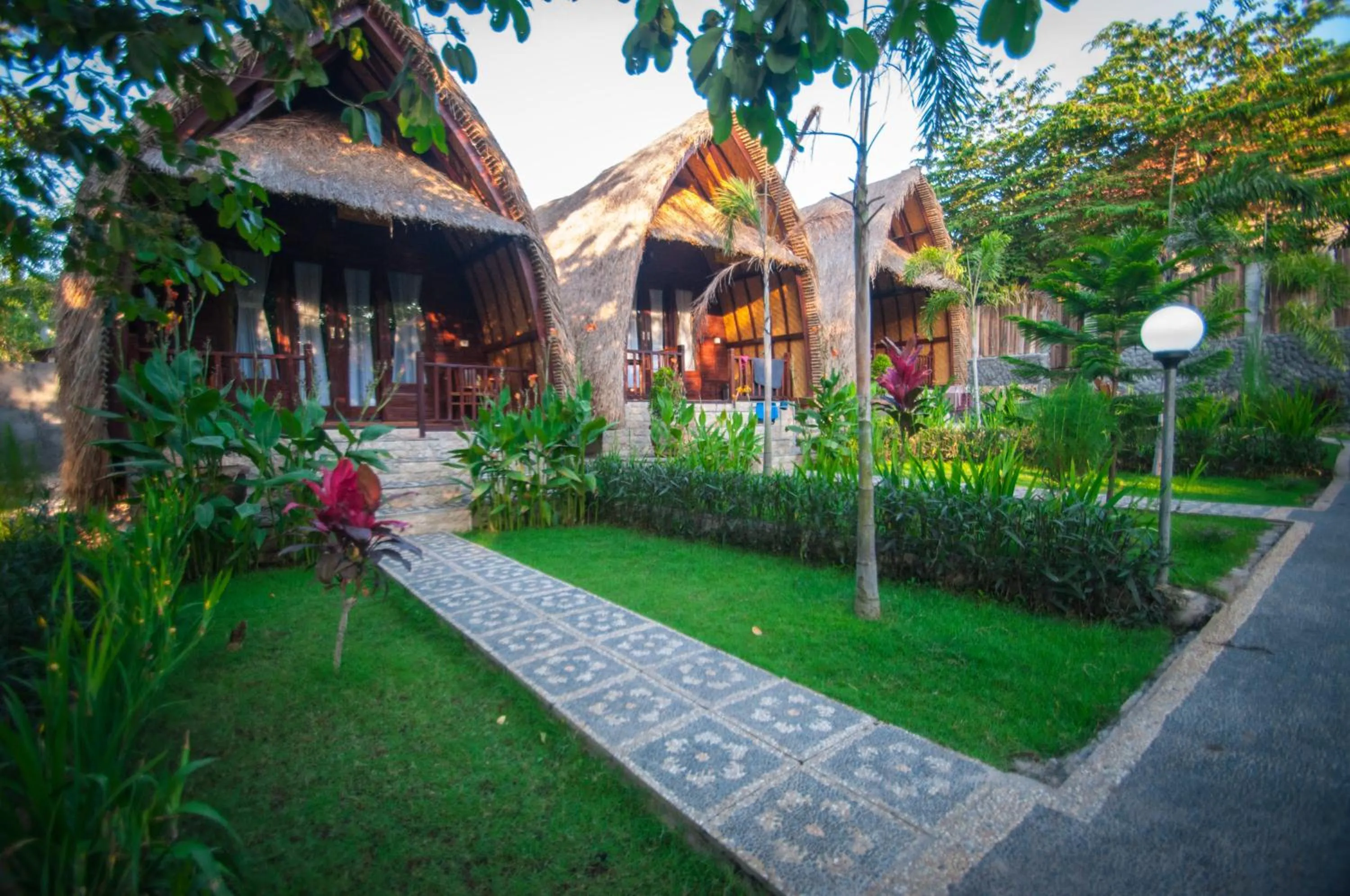 Property building in Jona Bungalow