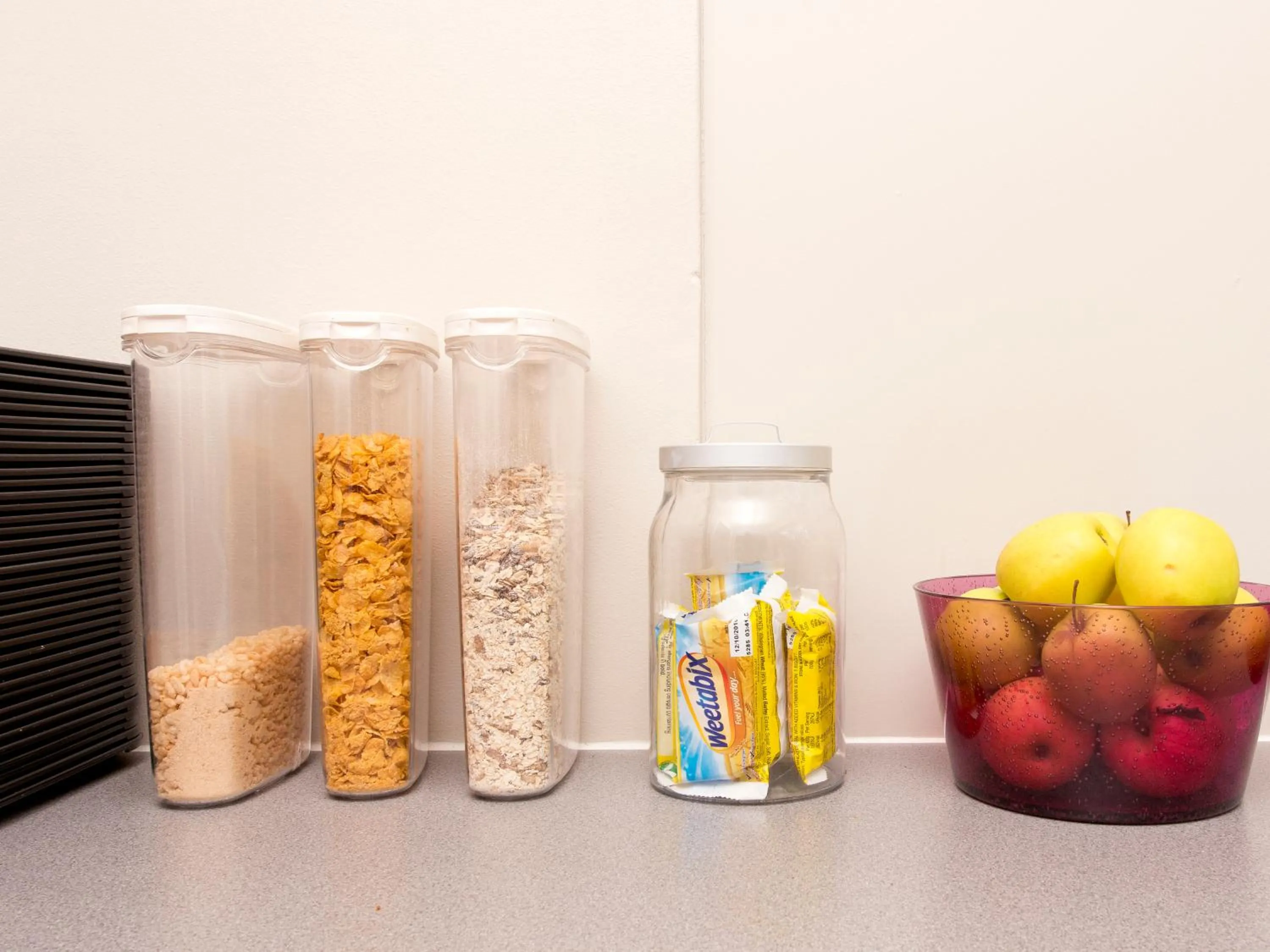 Food and drinks in YHA Truleigh Hill