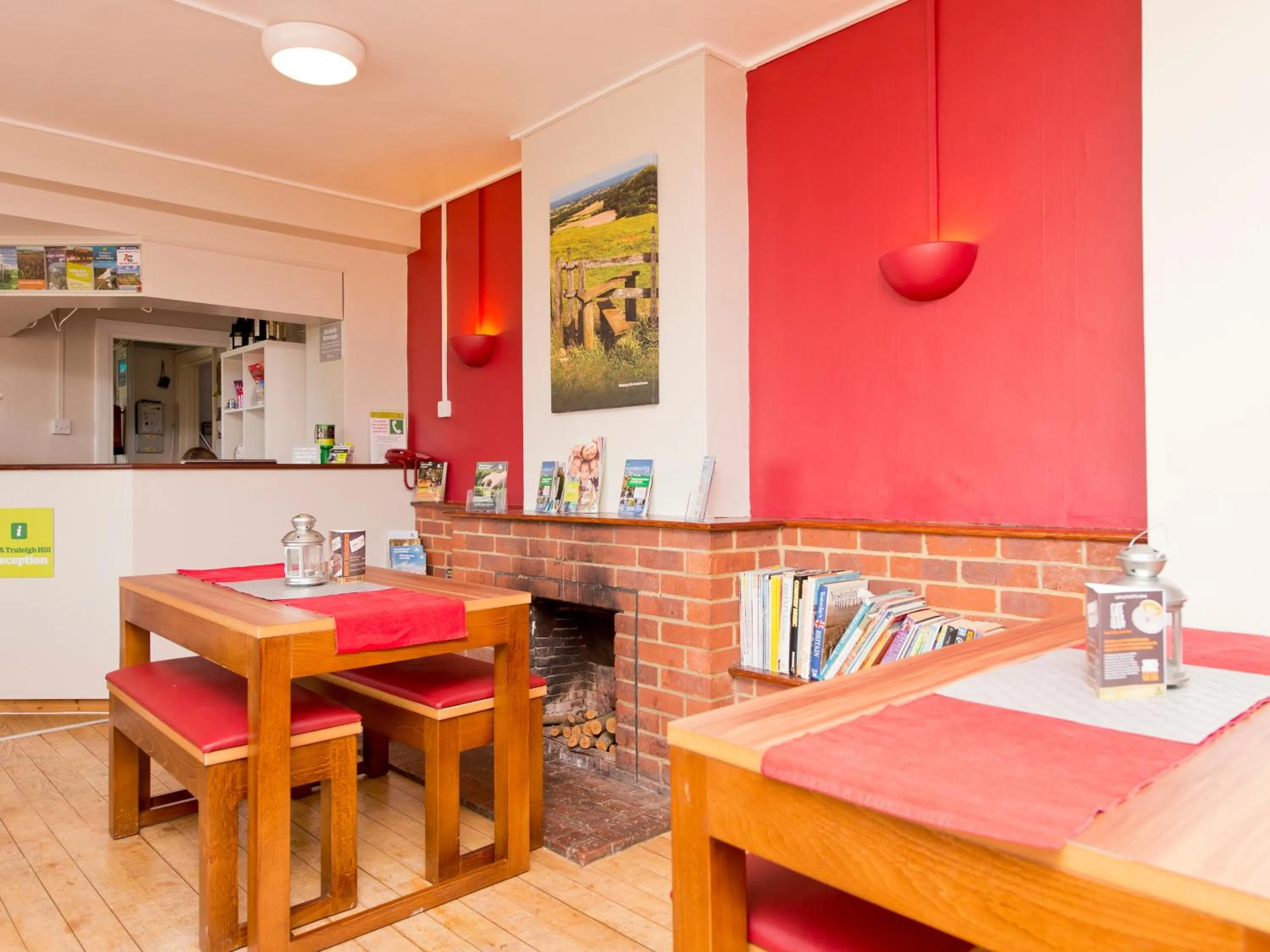 Dining area in YHA Truleigh Hill