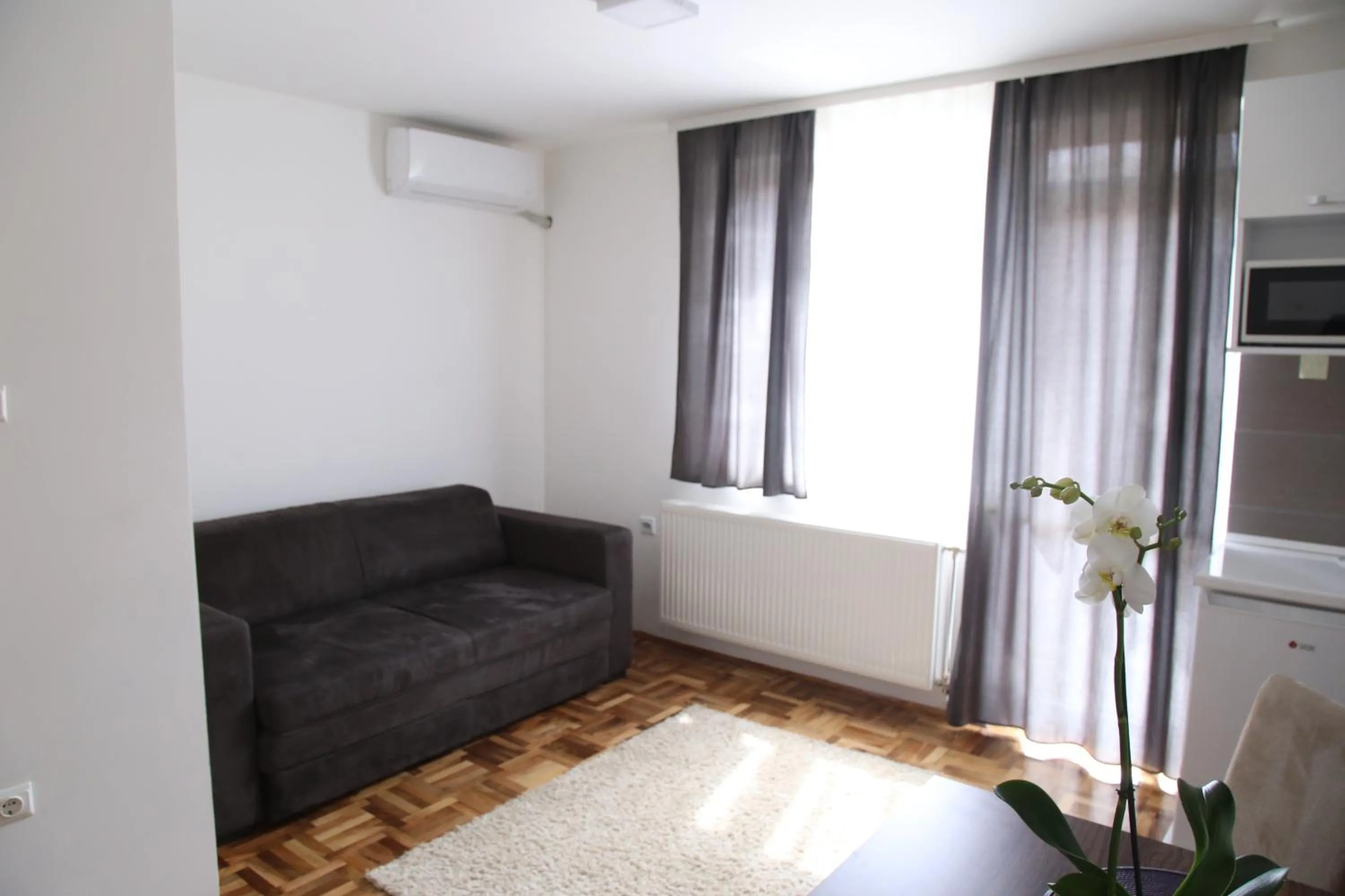 SAPA Studios & Apartments