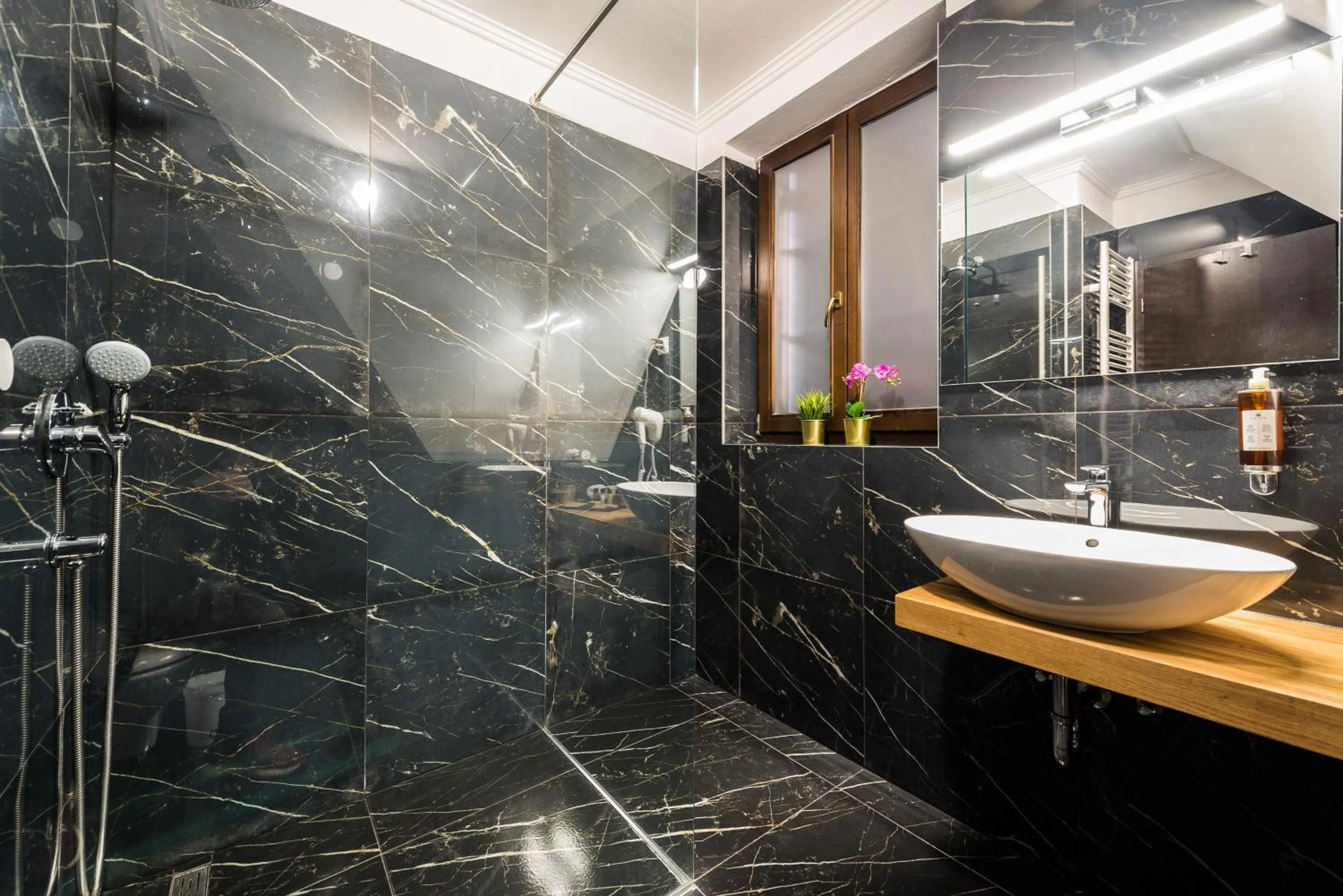 Property building in Plitvice Falls Cottage