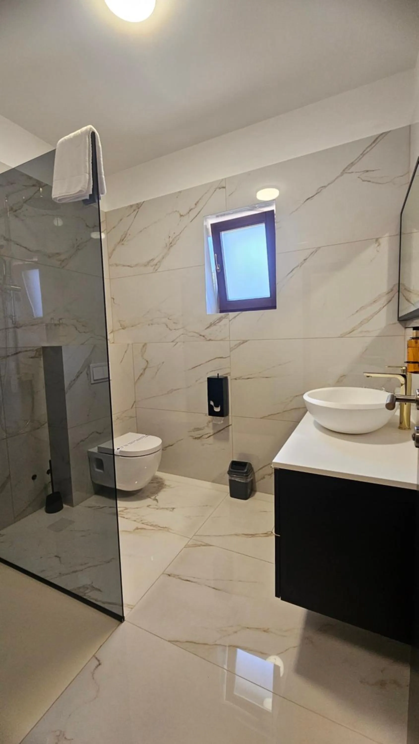 Shower in Plitvice Falls Cottage