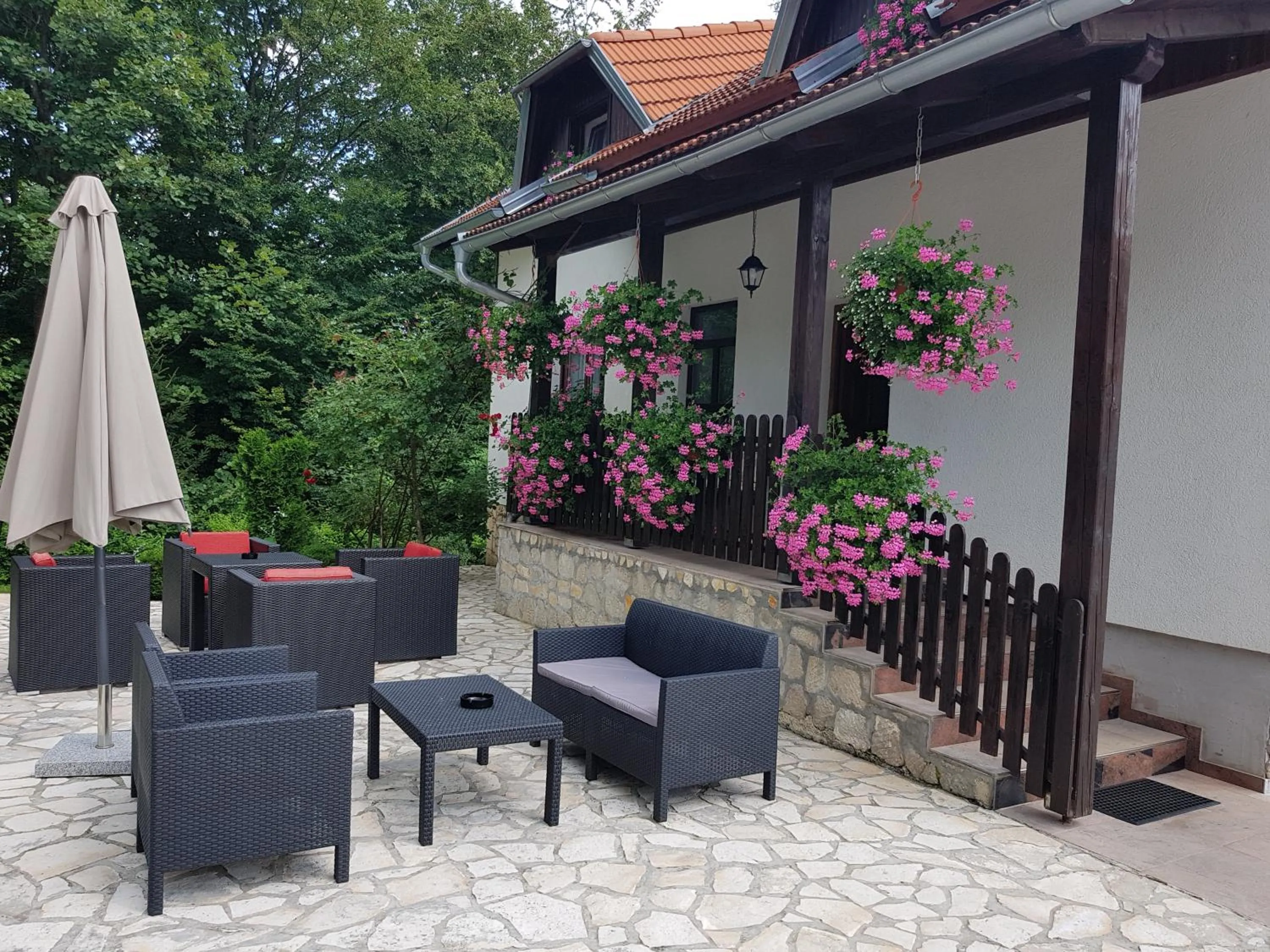 Patio in Pansion Breza