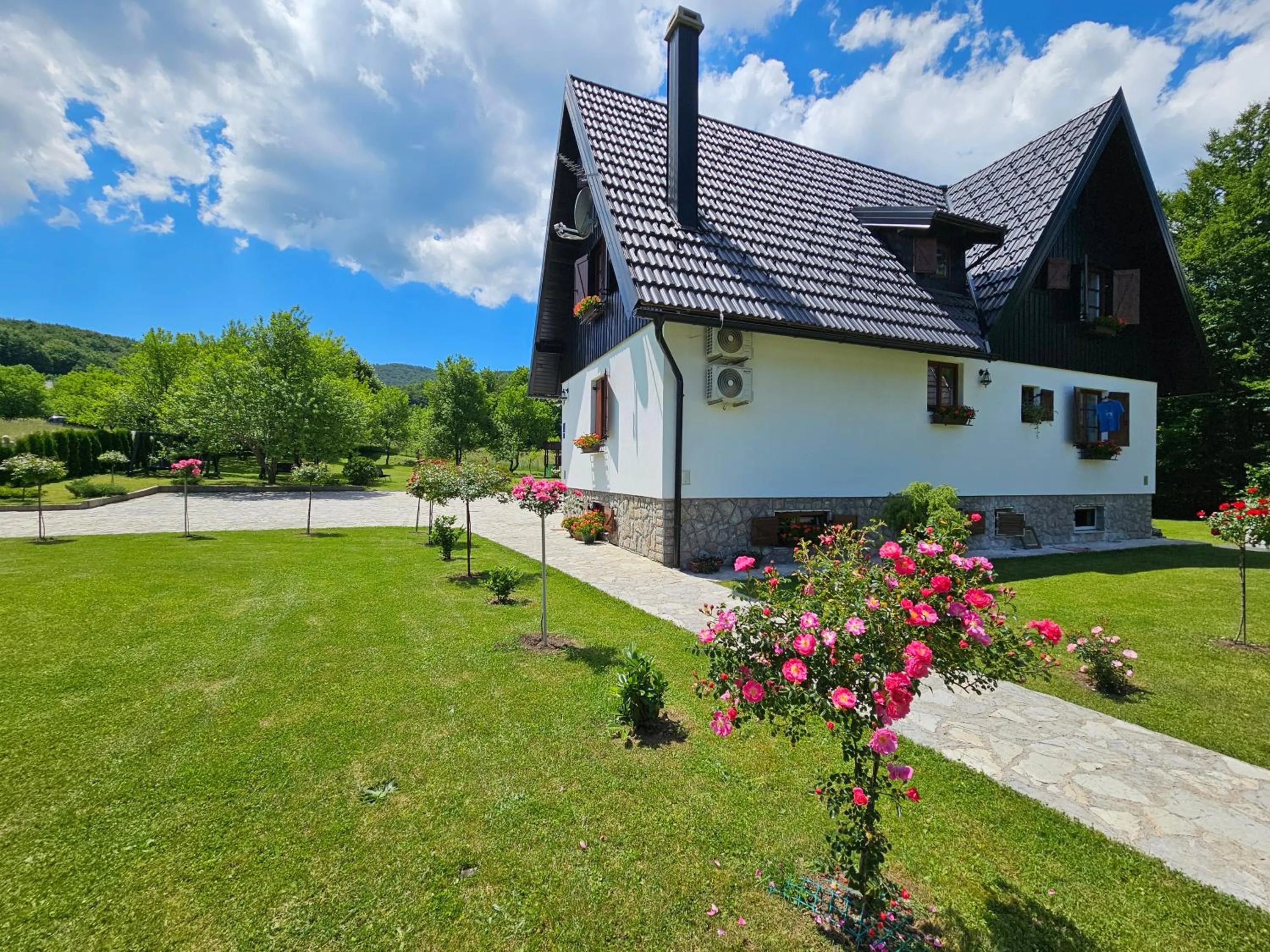 Garden in Pansion Breza