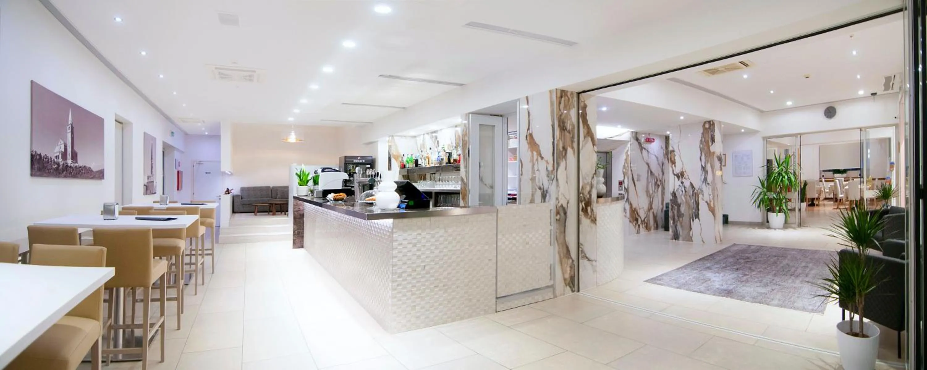 Lobby or reception in Hotel Levante