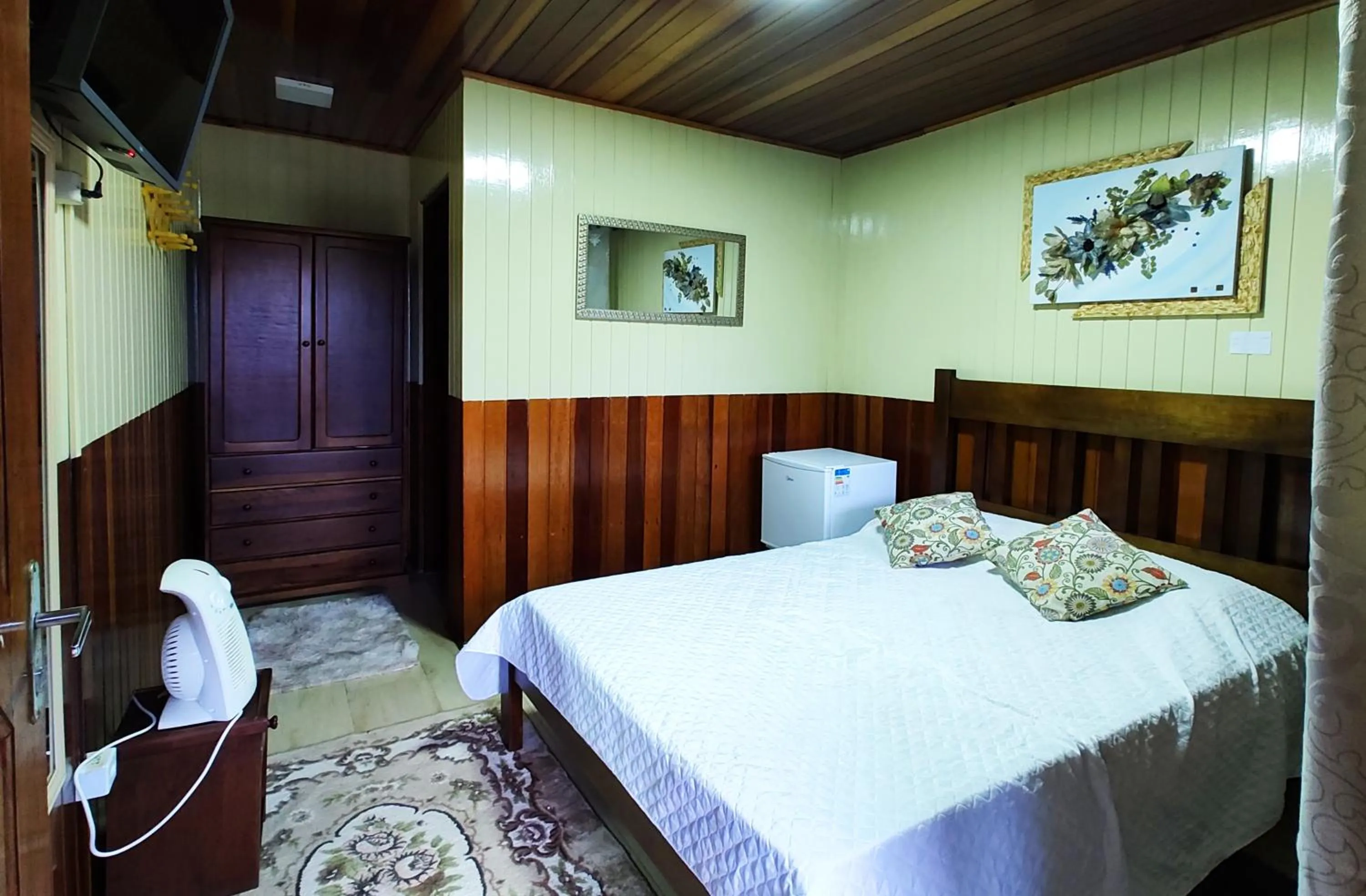 Bedroom, Bed in Pousada Casa dos Sonhos