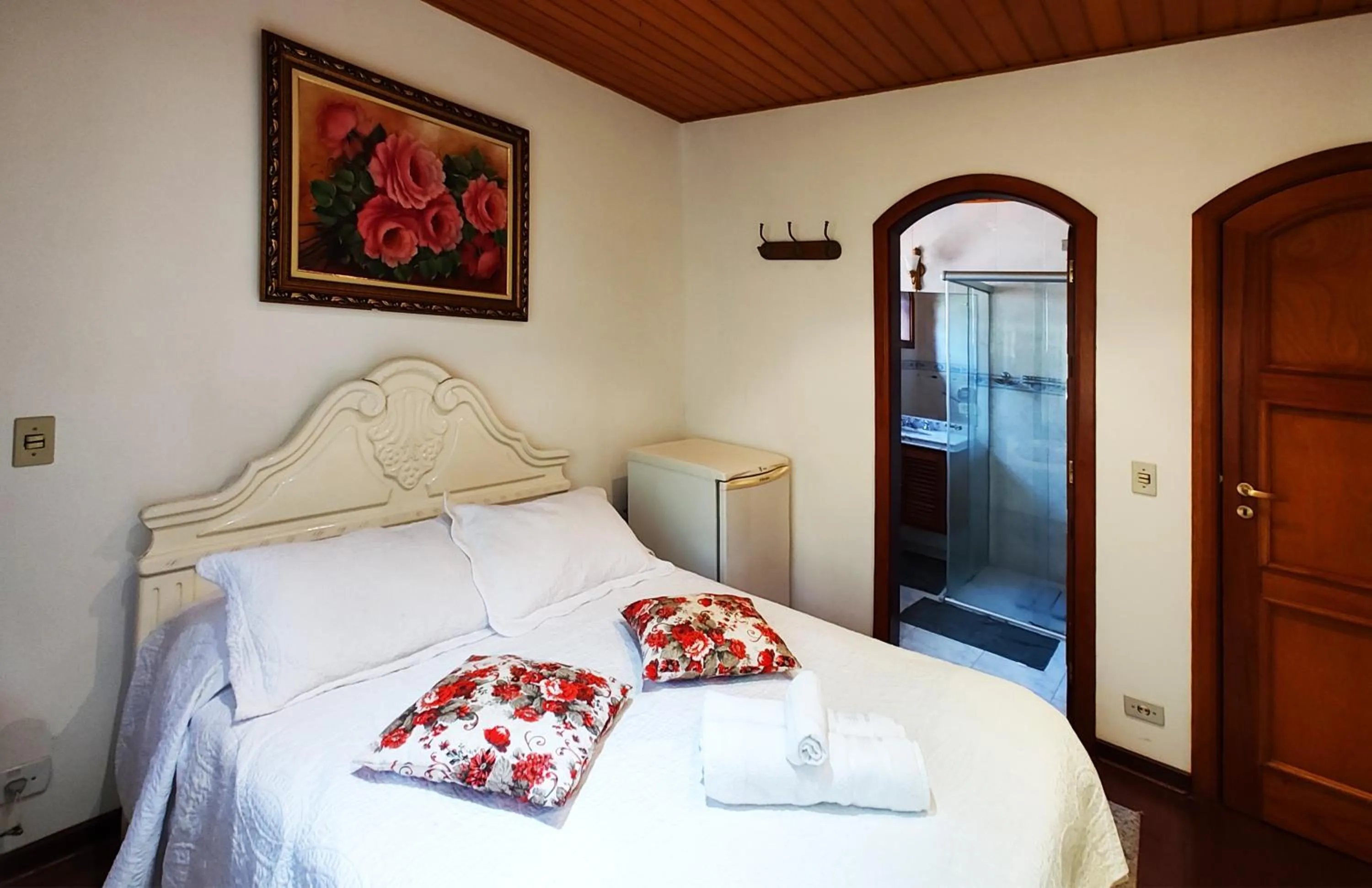 Bedroom, Bed in Pousada Casa dos Sonhos