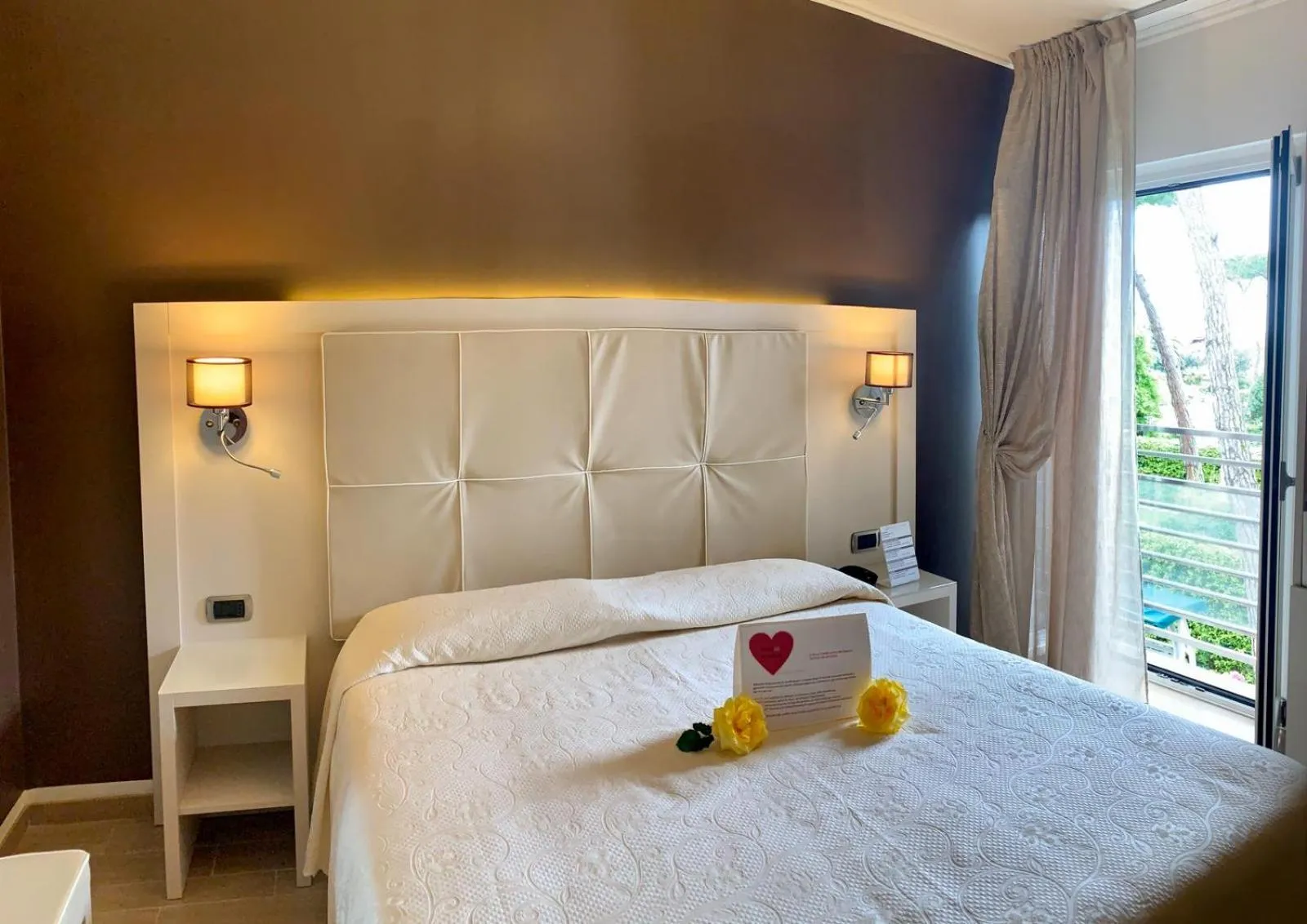 Bed in Hotel Etruria