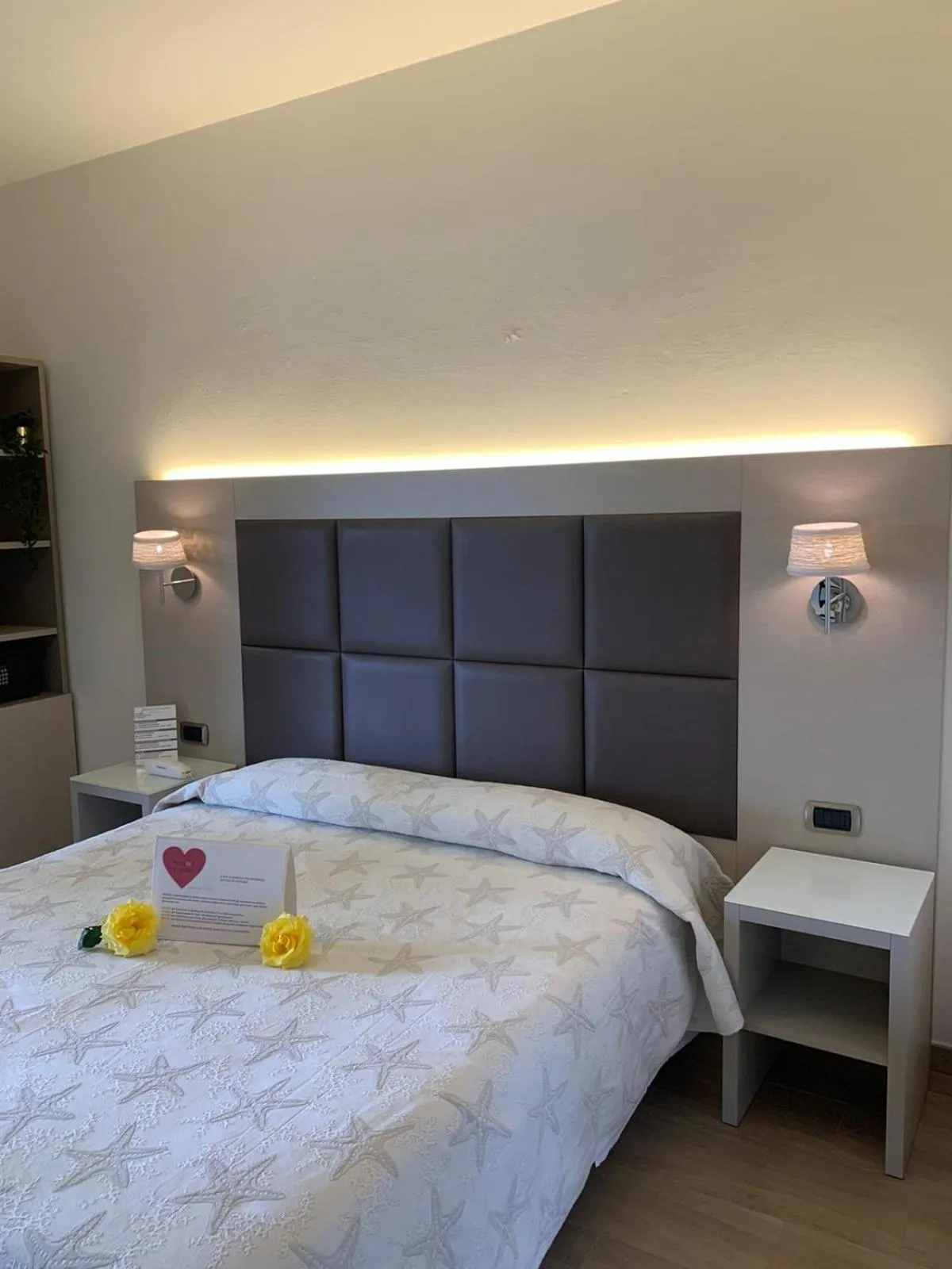 Bedroom in Hotel Etruria