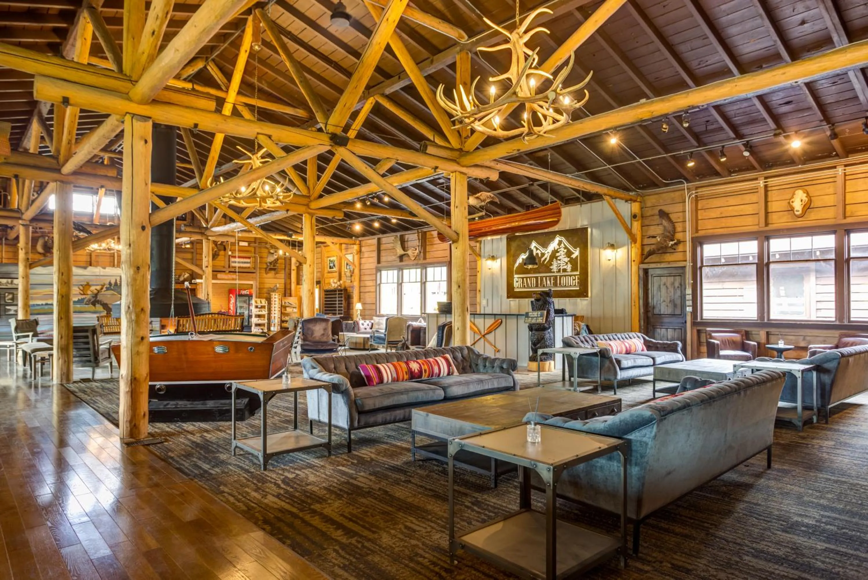 Lobby or reception in Grand Lake Lodge