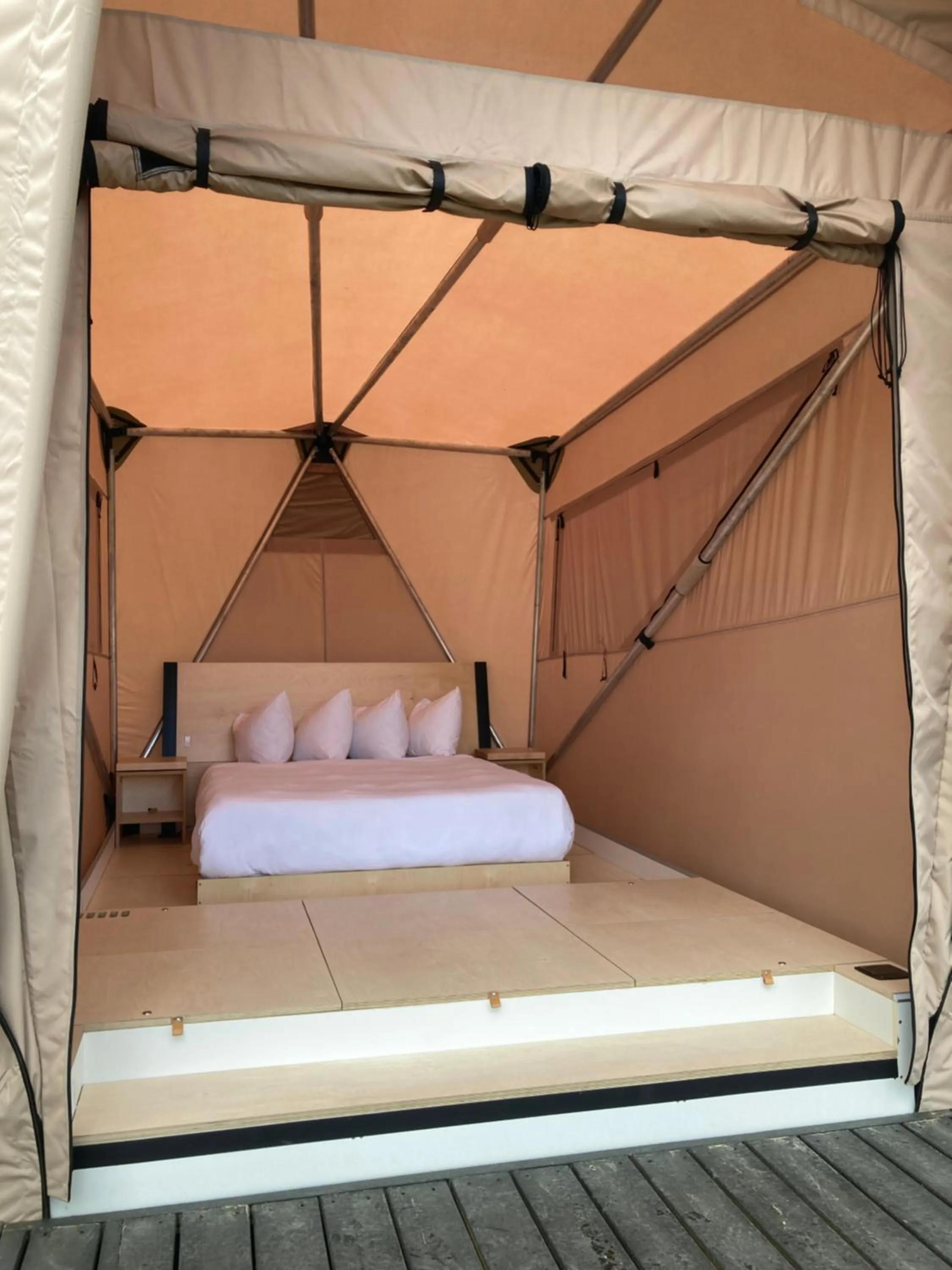 Bed in Grand Lake Lodge