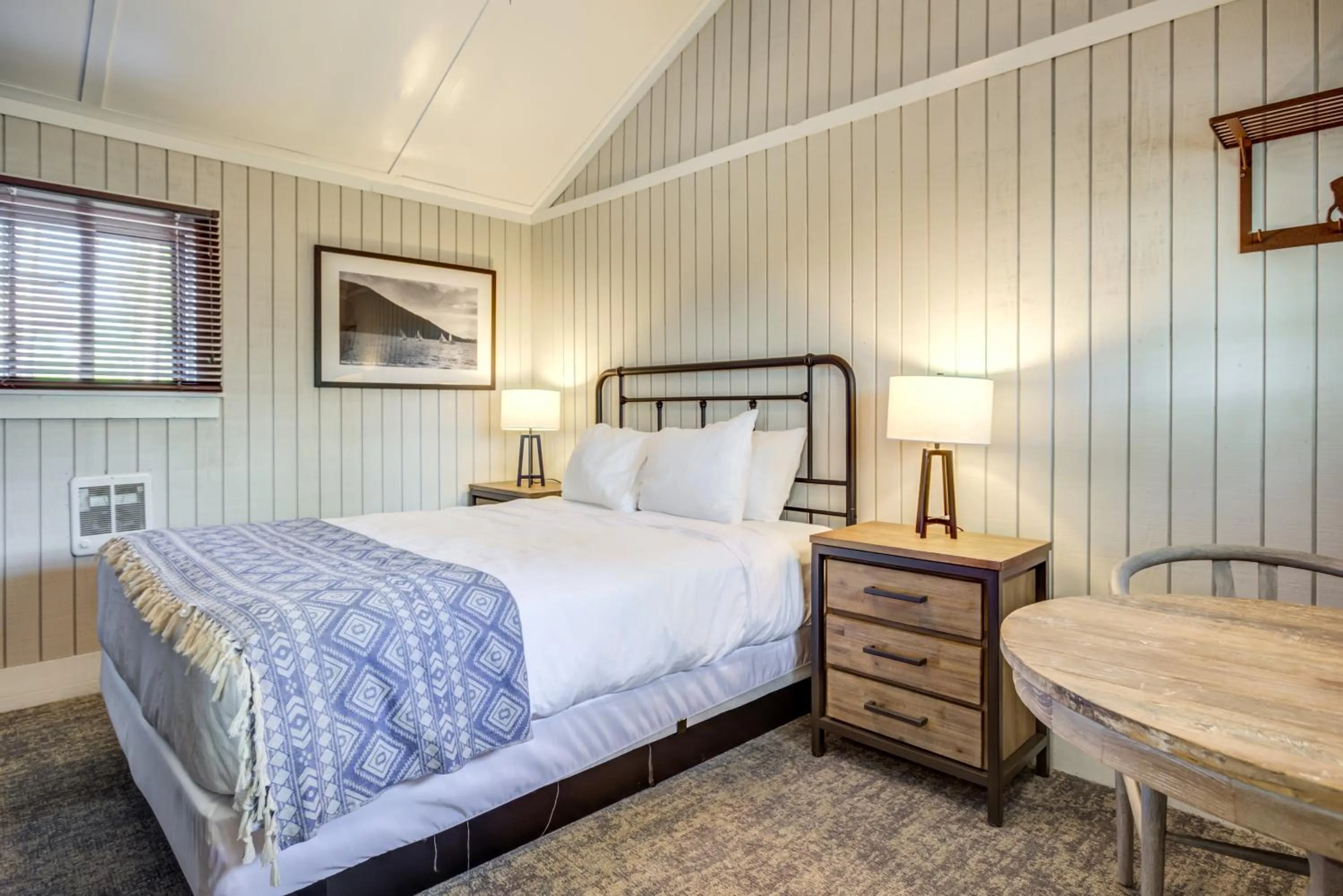 Bed in Grand Lake Lodge