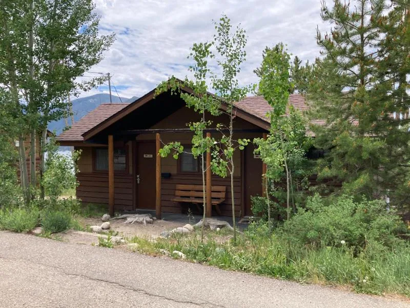 Day in Grand Lake Lodge