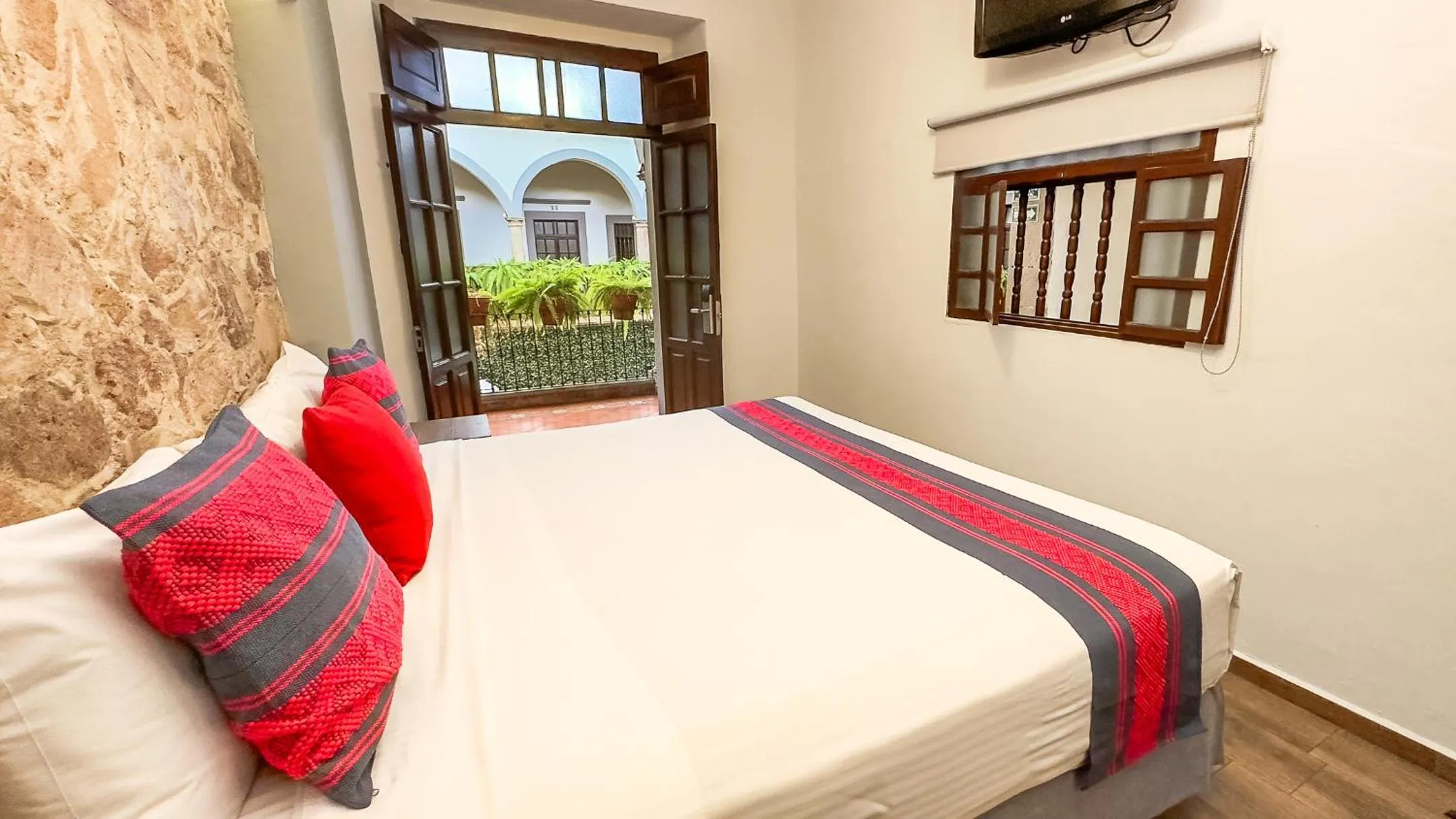 Bed in Hotel Hidalgo