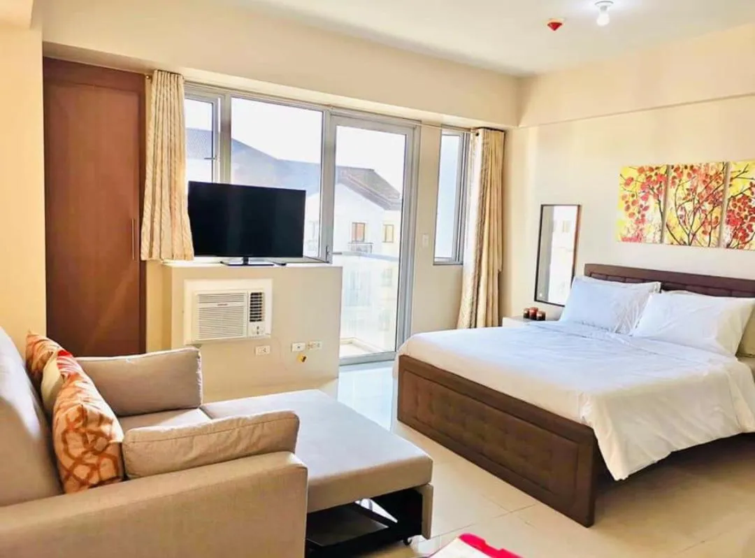 Bed in Condo Apartment near Manila Airport NAIA T3