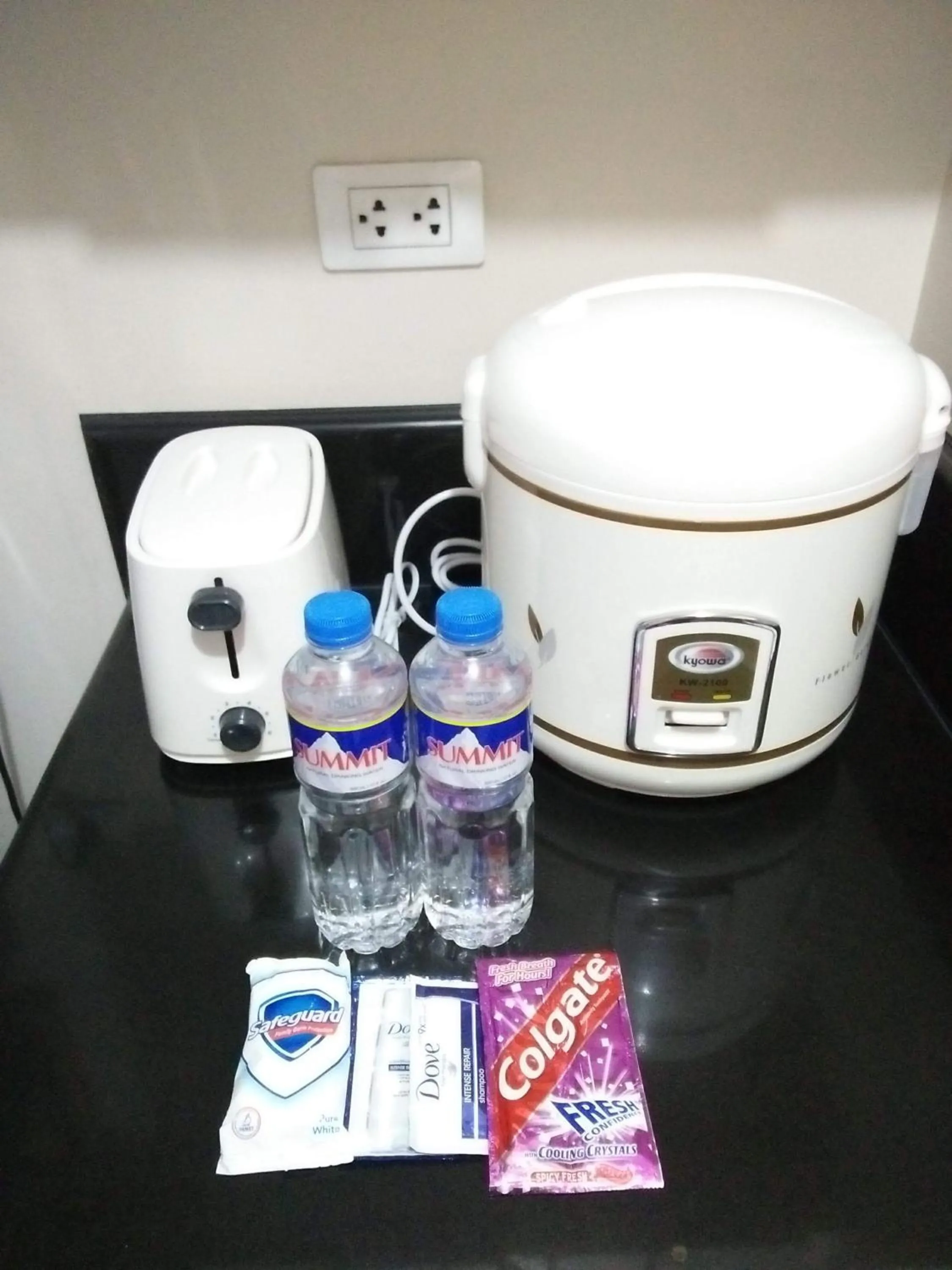 Property building in Condo Apartment near Manila Airport NAIA T3