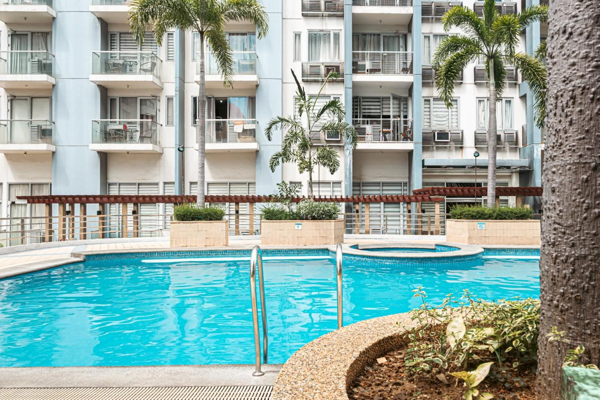 Condo Apartment near Manila Airport NAIA T3
