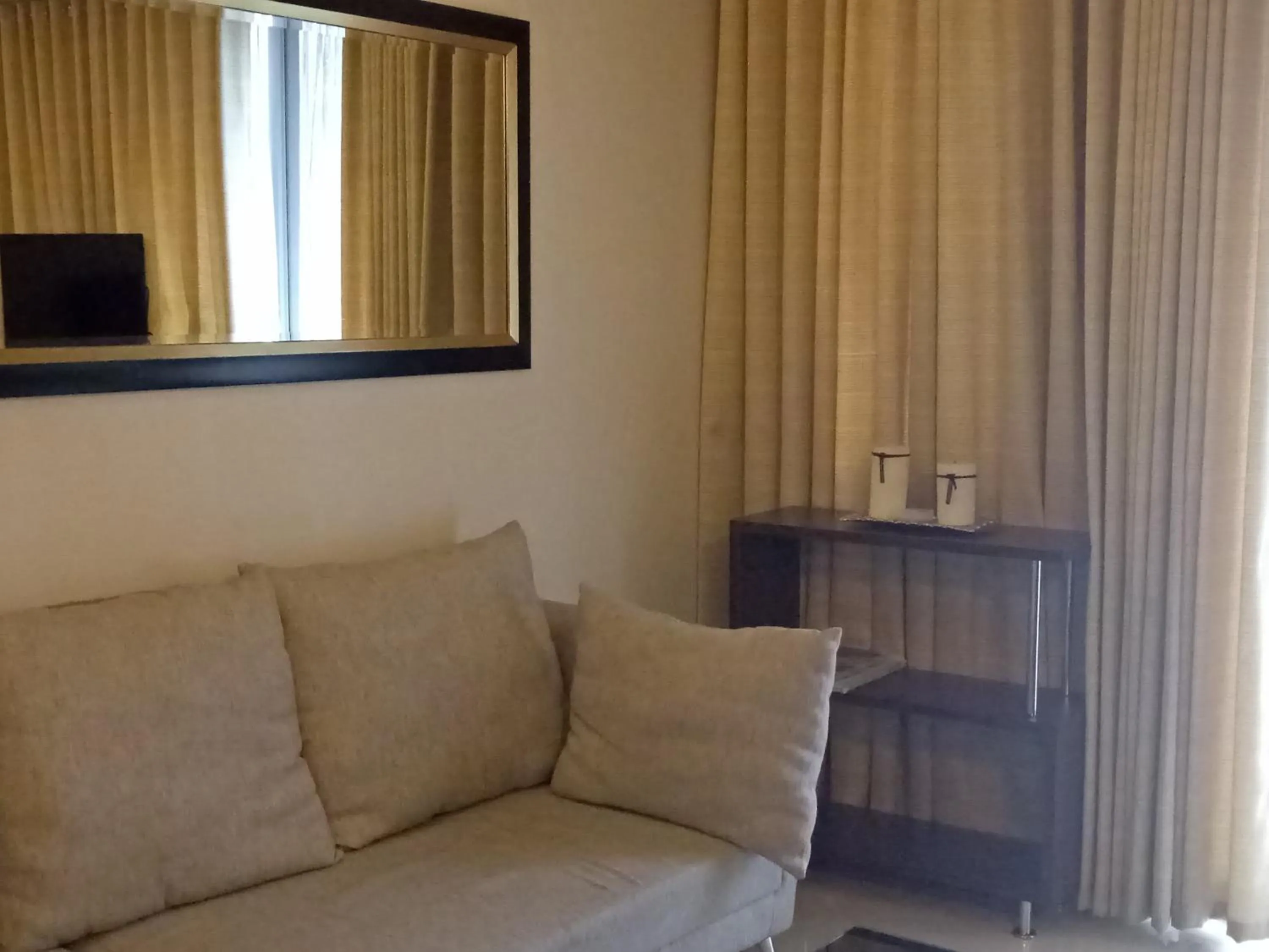 Condo Apartment near Manila Airport NAIA T3