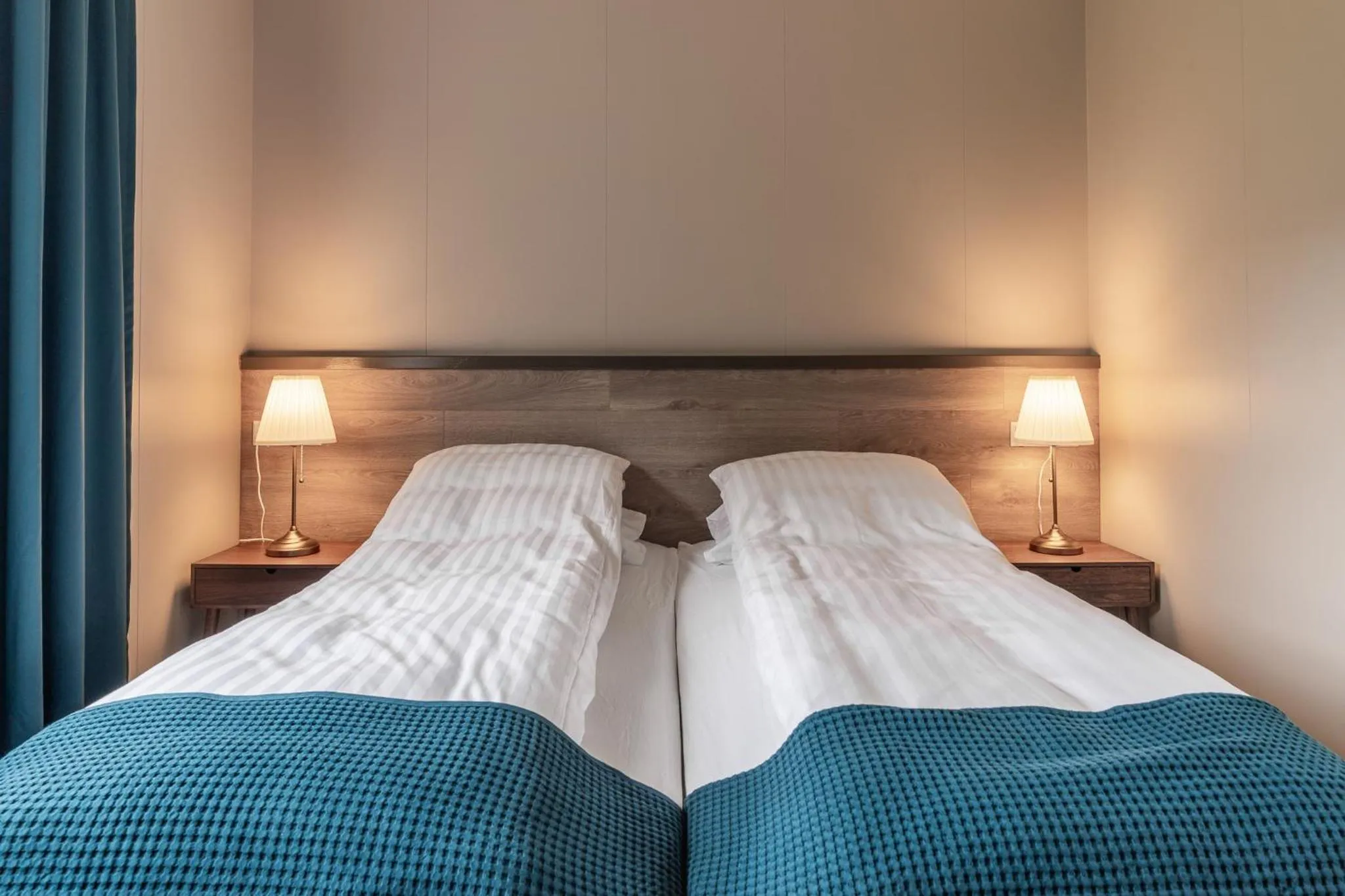 Photo of the whole room, Bed in Holt Inn