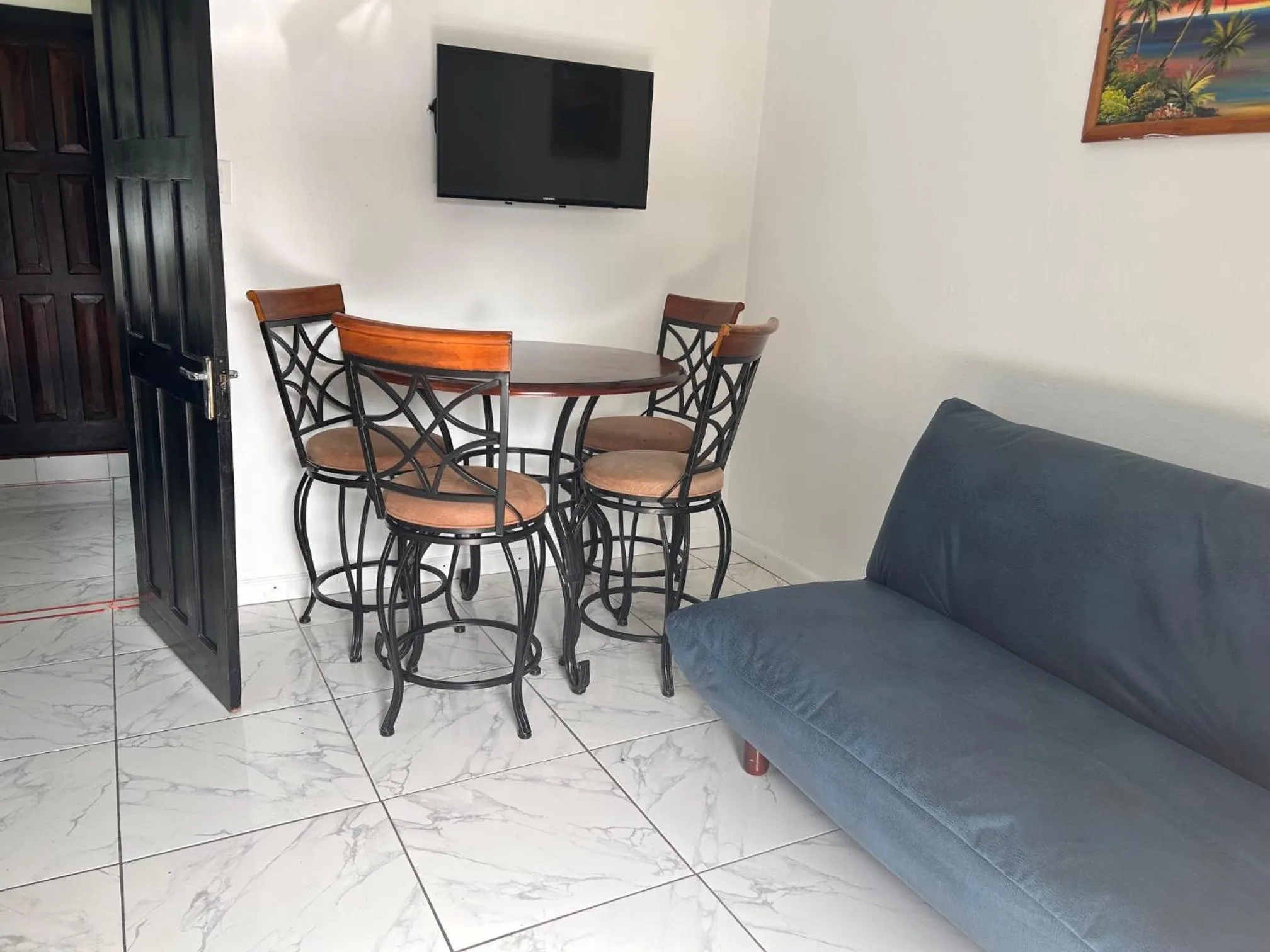 Seating area in Firefly Beach Cottages