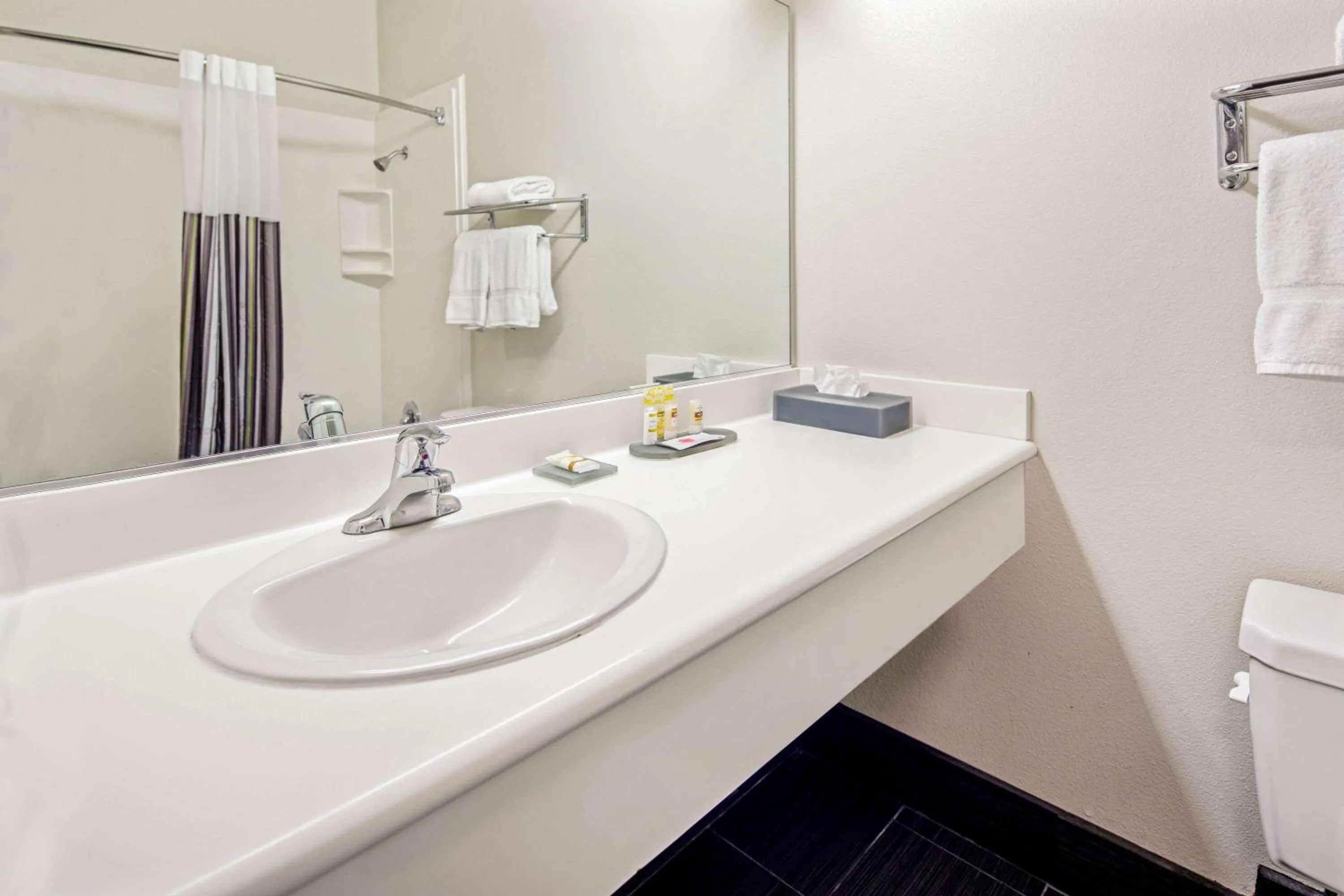 Shower in The Hotel Oceanside