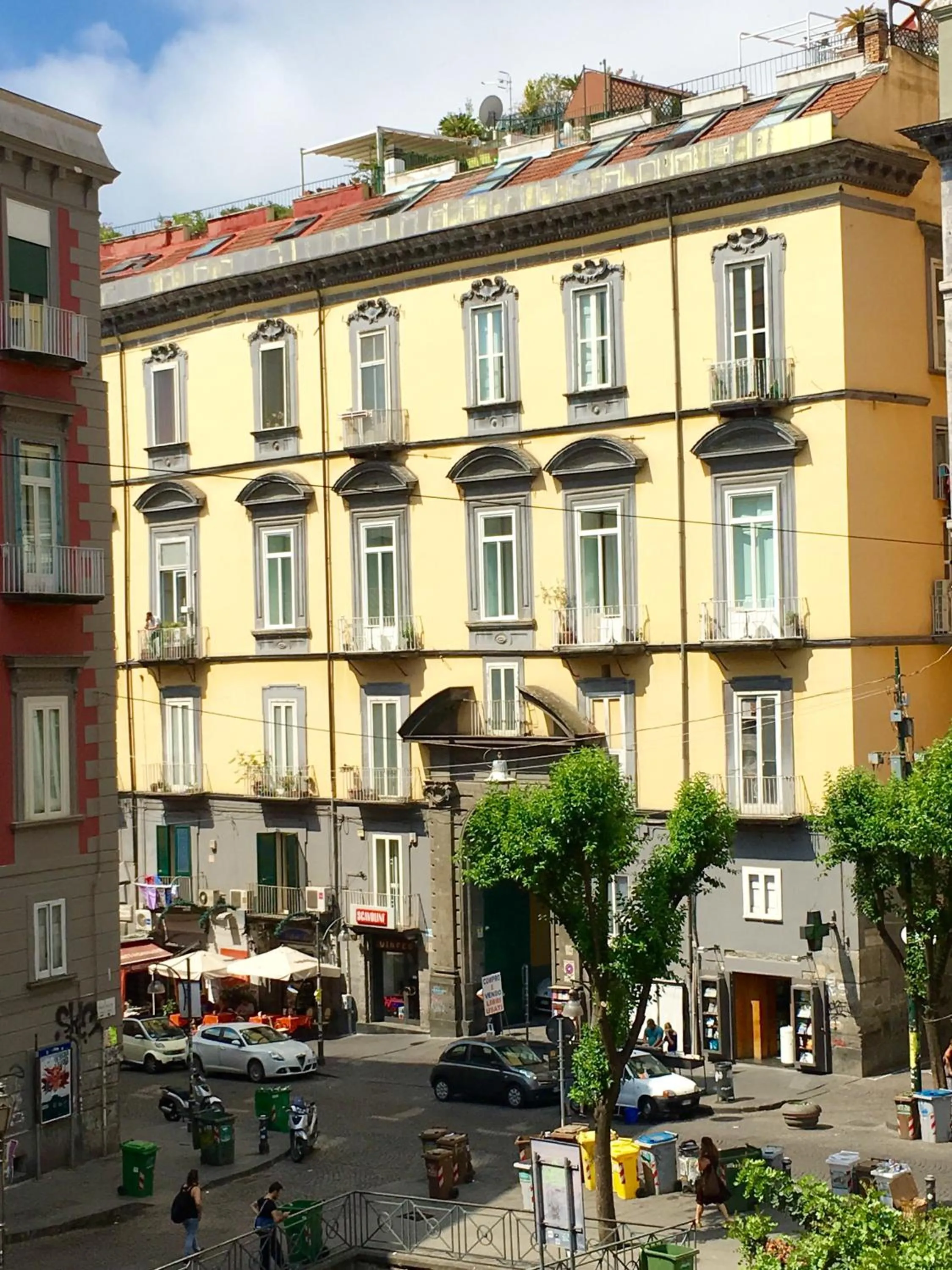 Facade/entrance in Mansarda Bellini 84