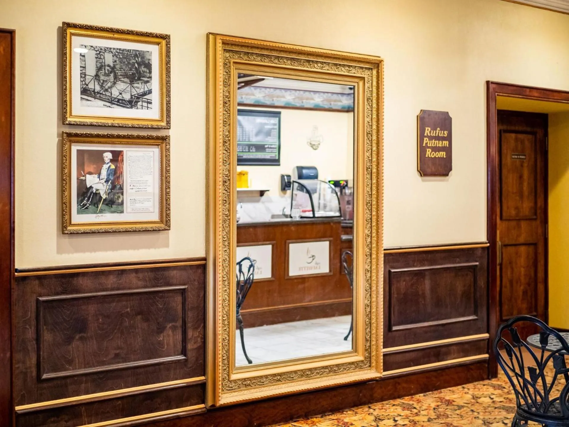 Property building in Lafayette Hotel Marietta