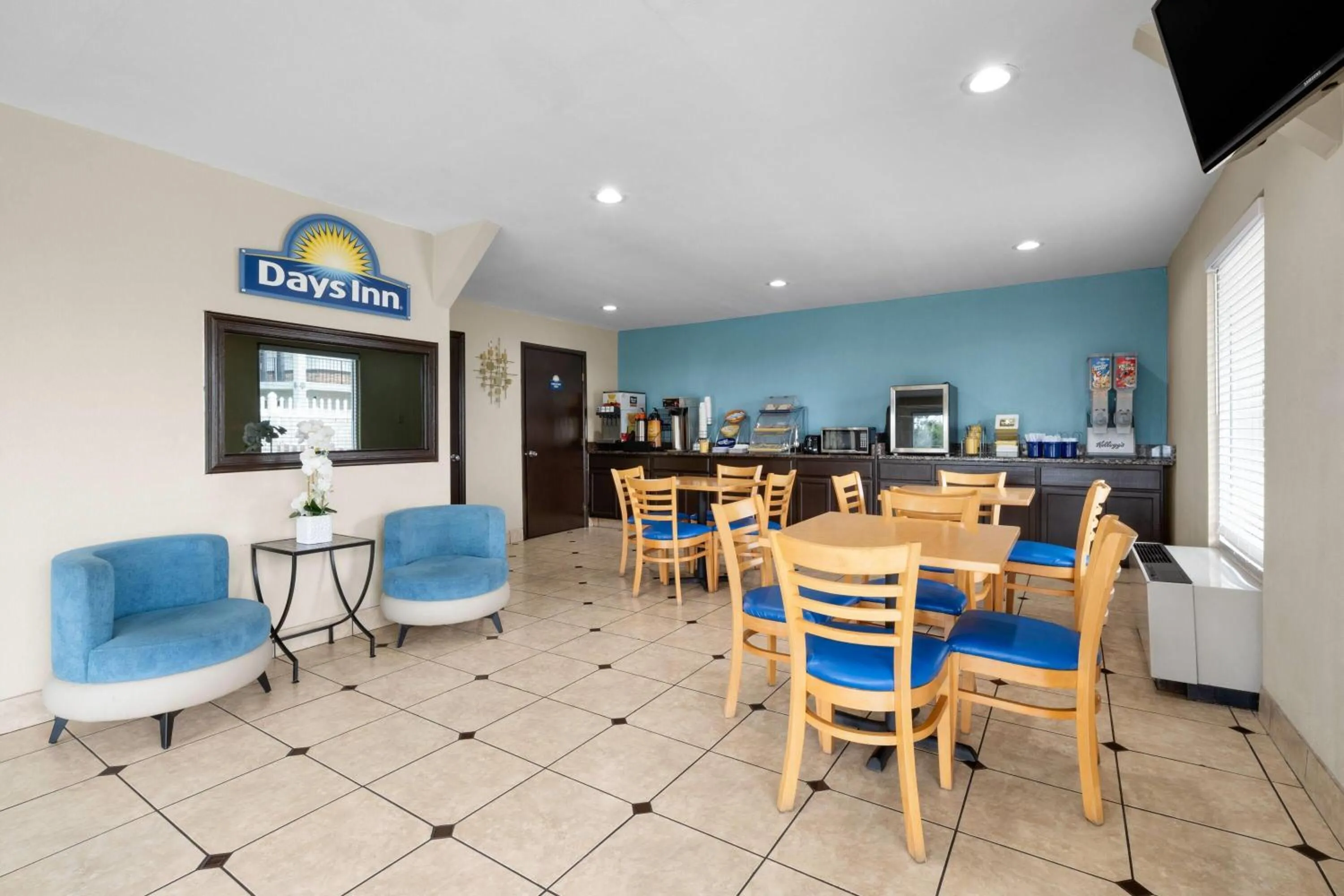 Lobby or reception in Days Inn by Wyndham Augusta Wheeler Road