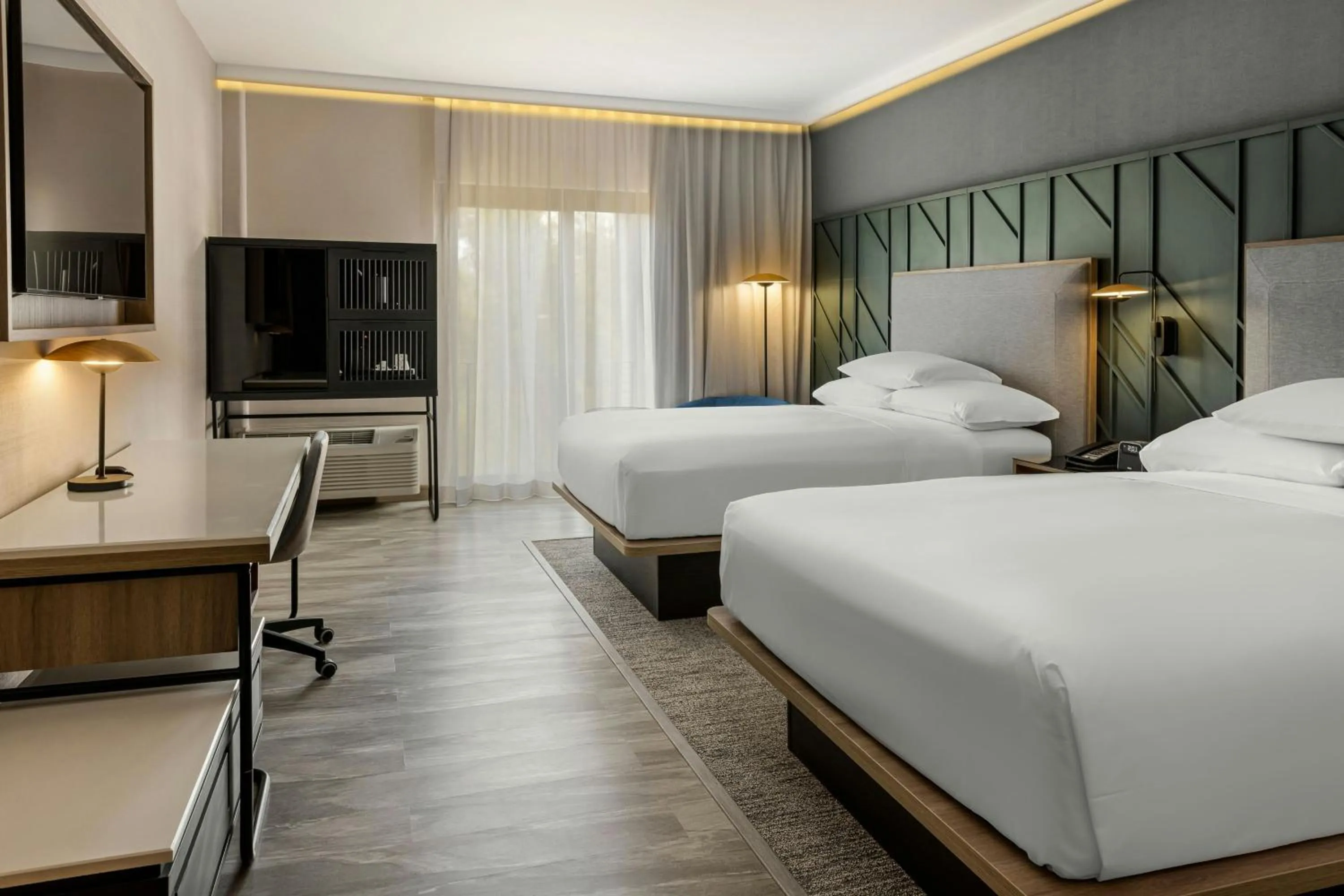 Photo of the whole room, Bed in Courtyard by Marriott San Jose Escazu