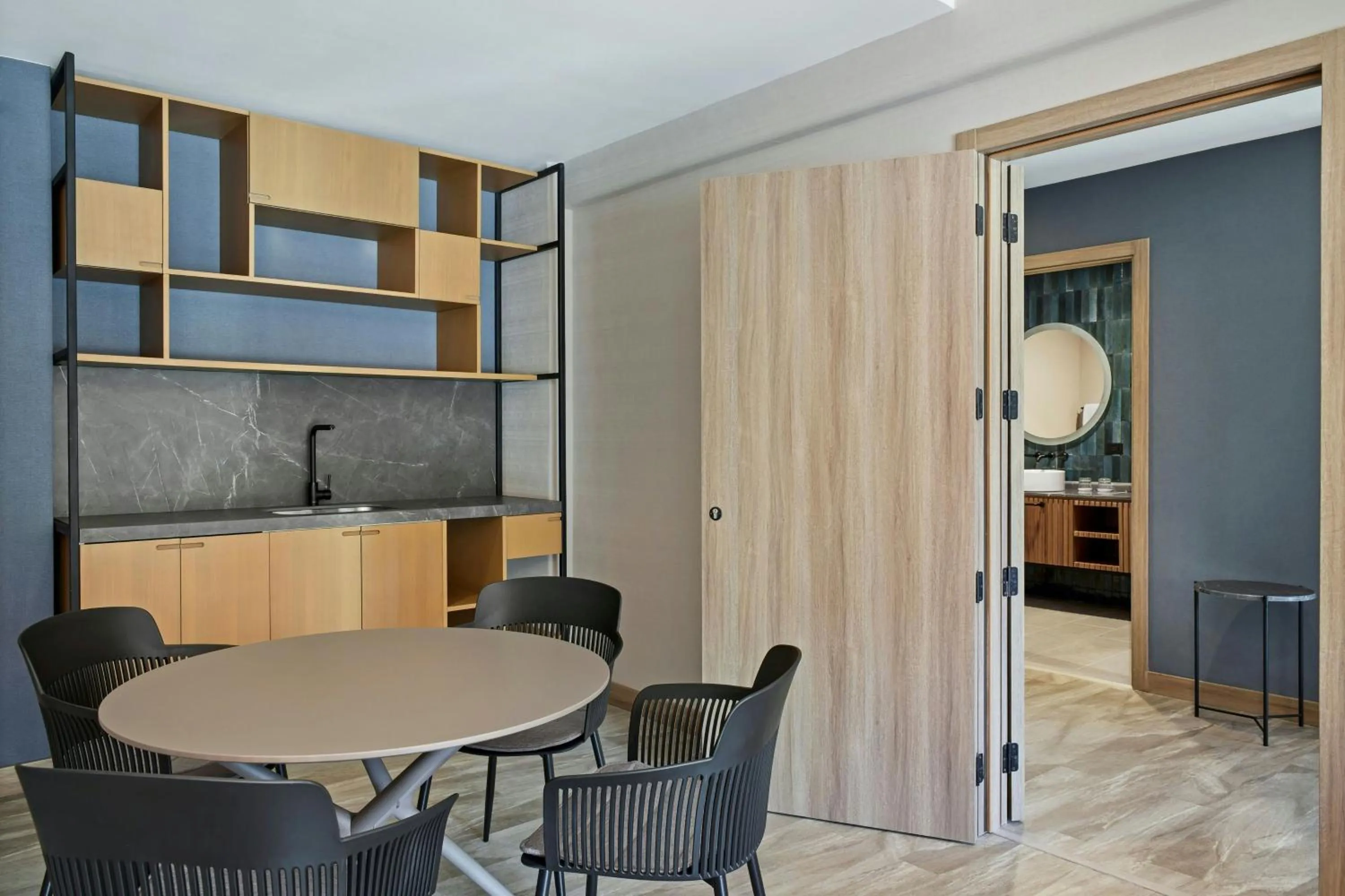 Photo of the whole room in Courtyard by Marriott San Jose Escazu