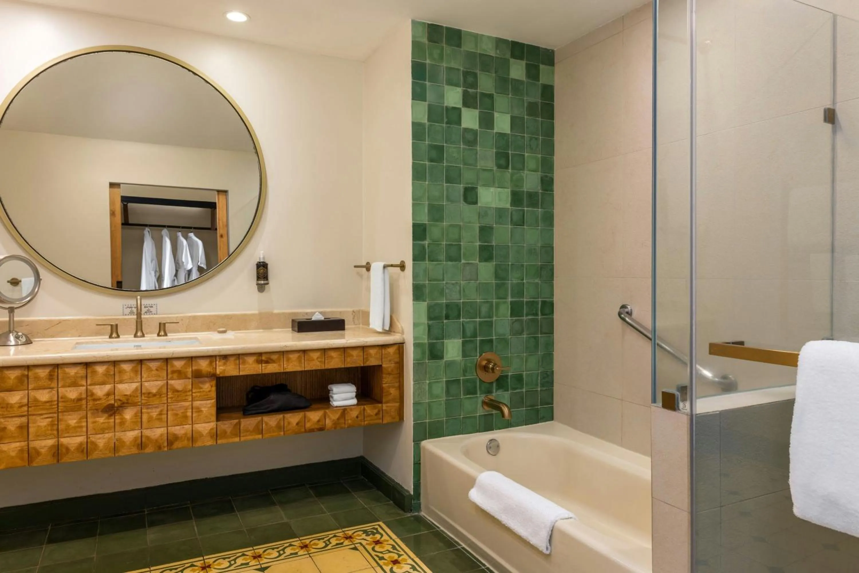 Bathroom in Los Sueños Marriott Ocean & Golf Resort