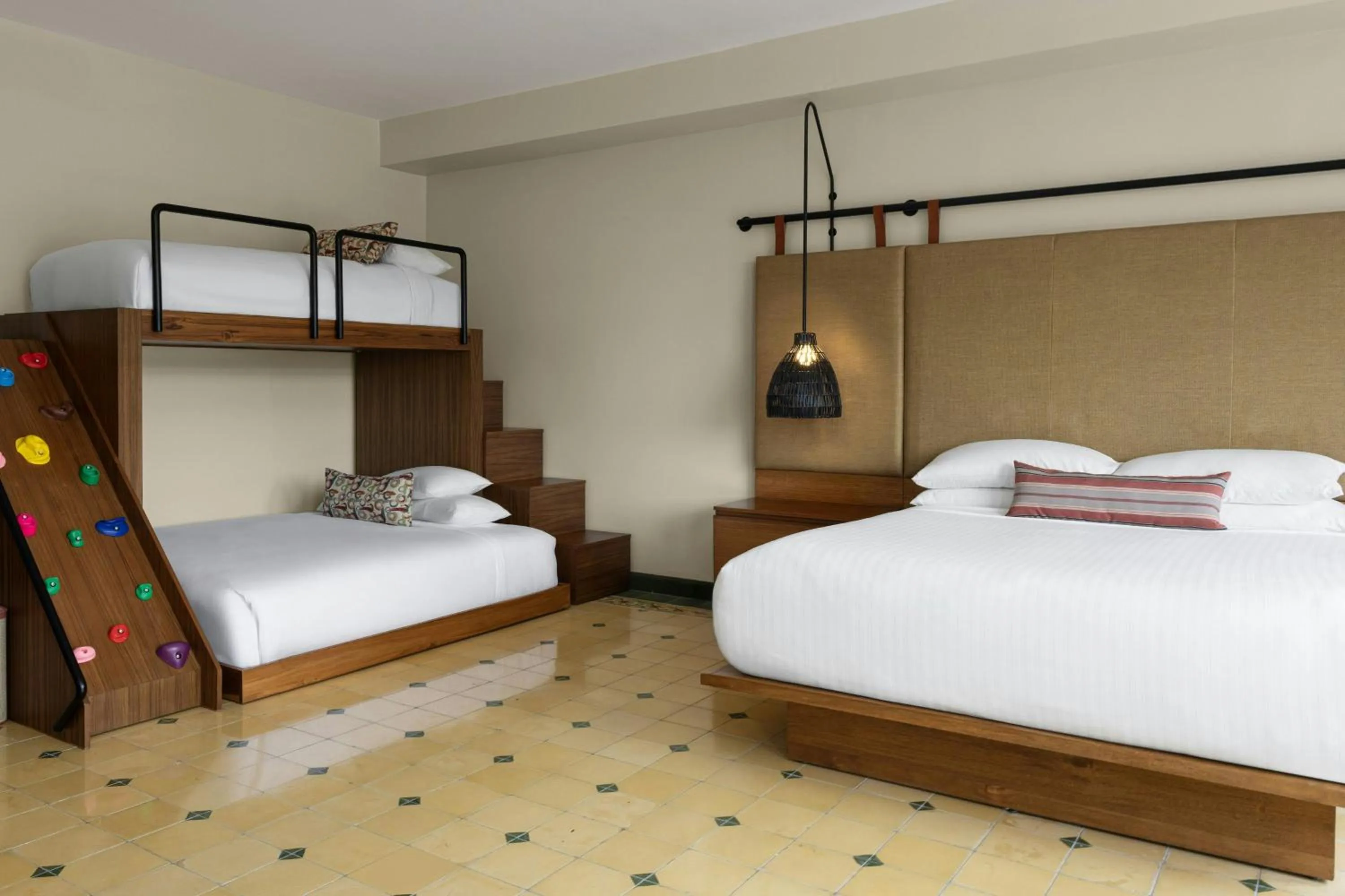 Photo of the whole room, Bed in Los Sueños Marriott Ocean & Golf Resort