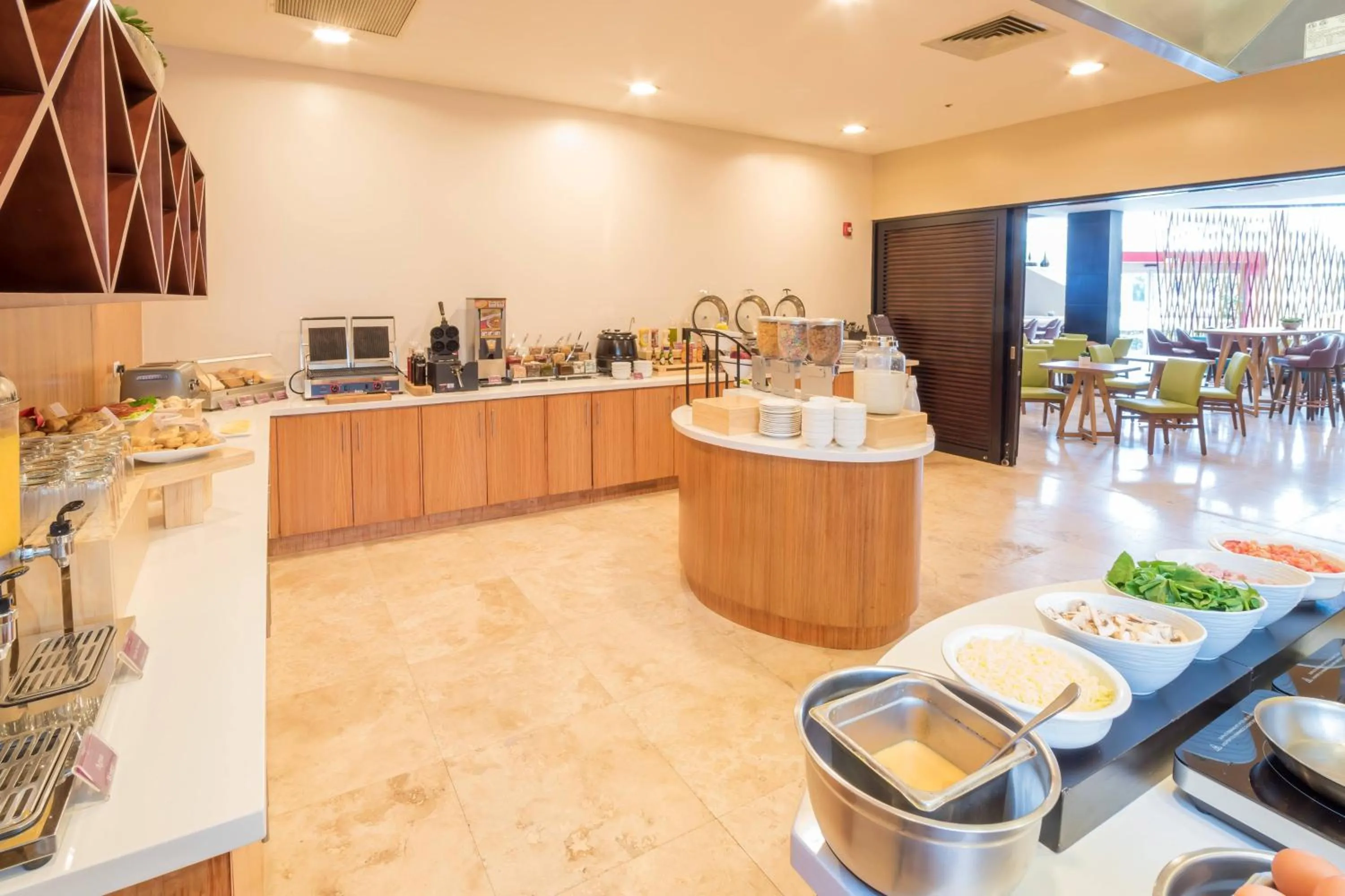Breakfast in Residence Inn by Marriott San Jose Escazu