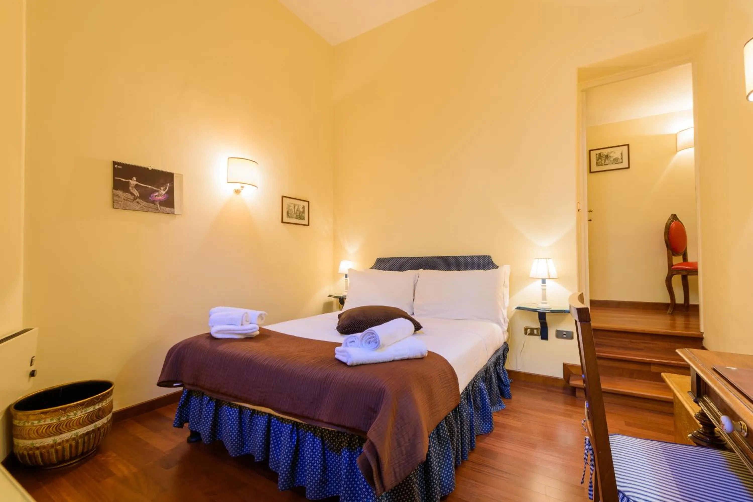 Bed in Apartment Margutta Center