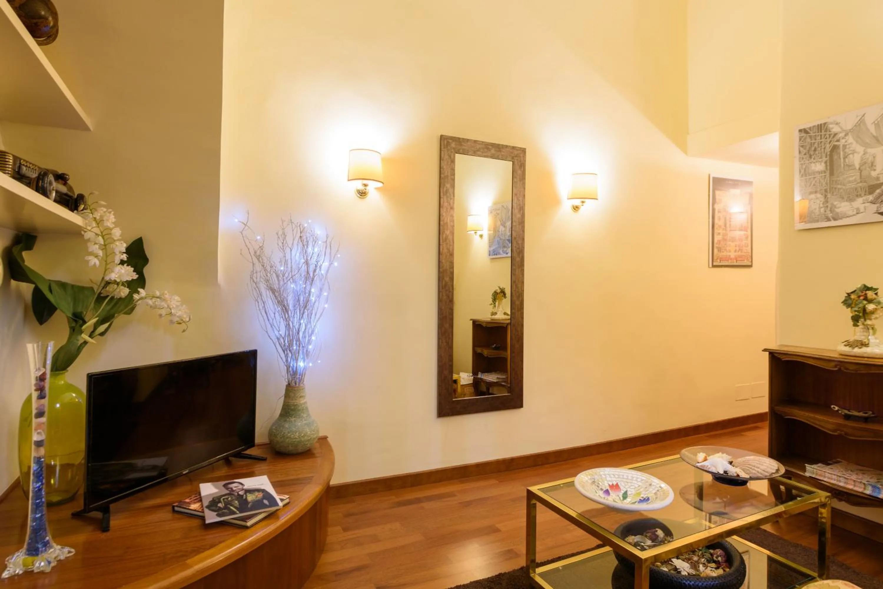 Decorative detail in Apartment Margutta Center