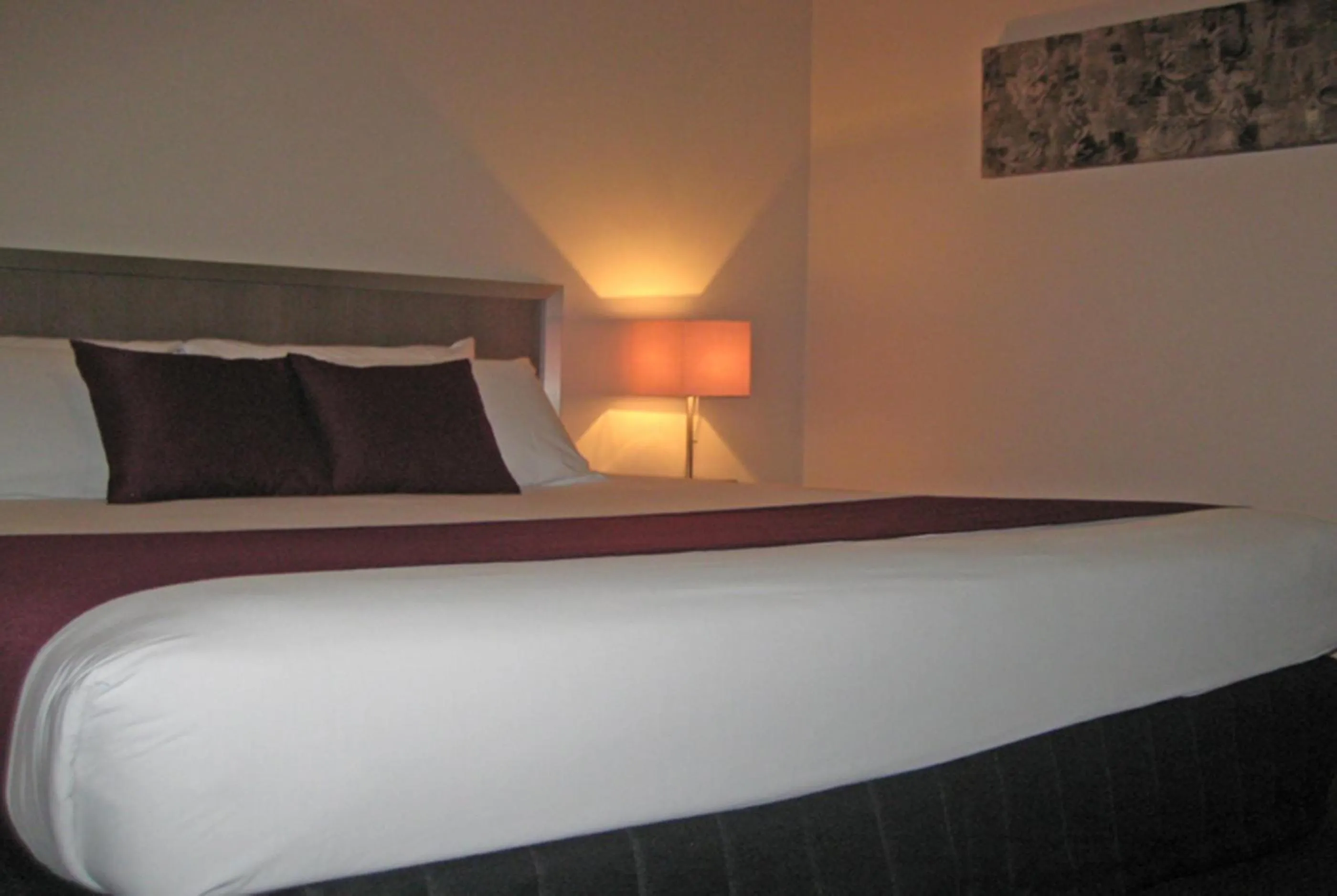 Bed in Johnson Road Motel