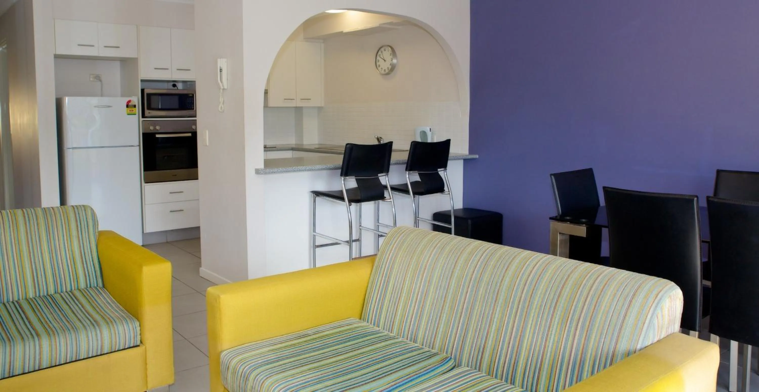 Living room in Grangewood Court Apartments