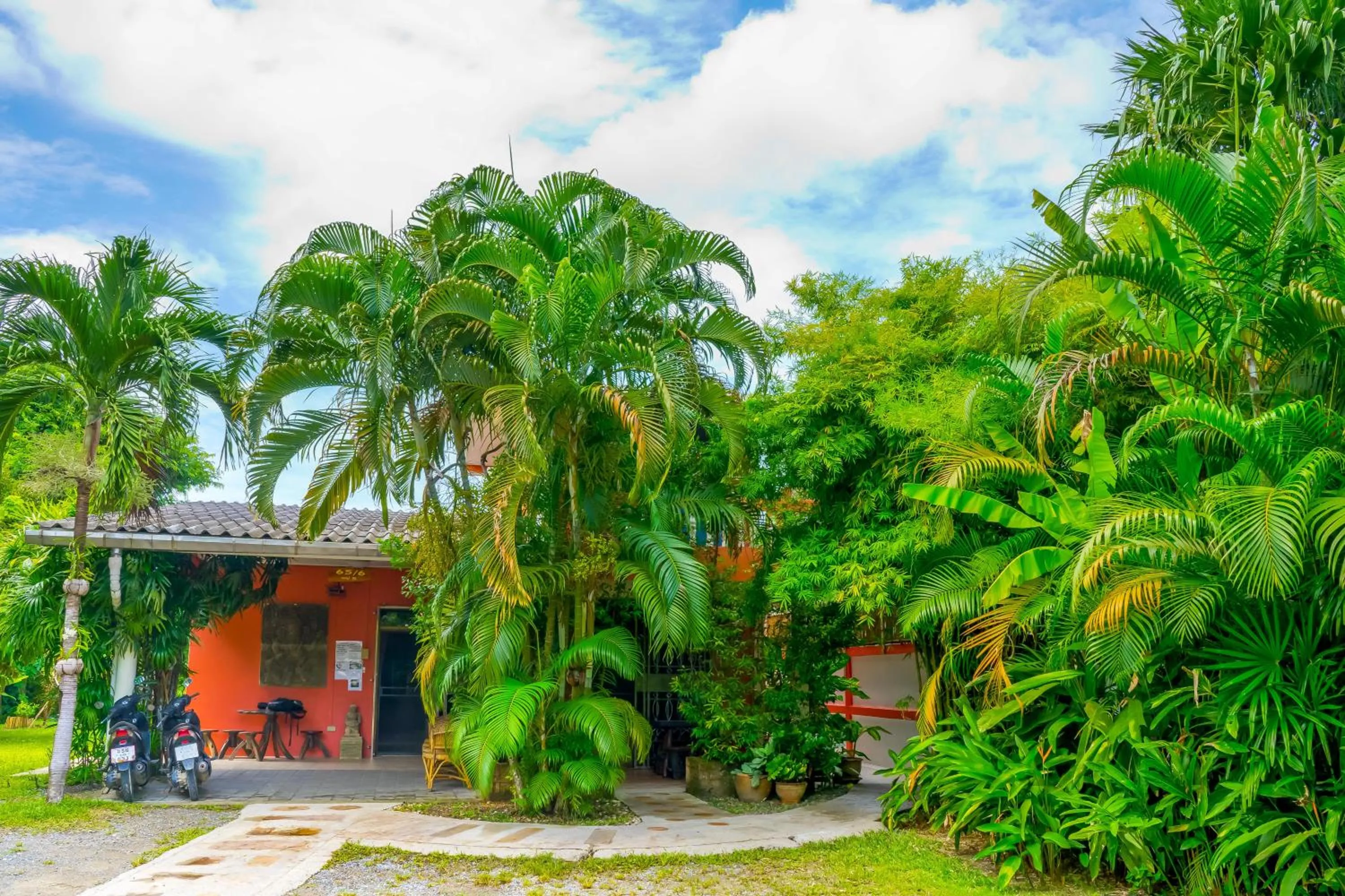 Natural landscape in Chez Charly Bungalow