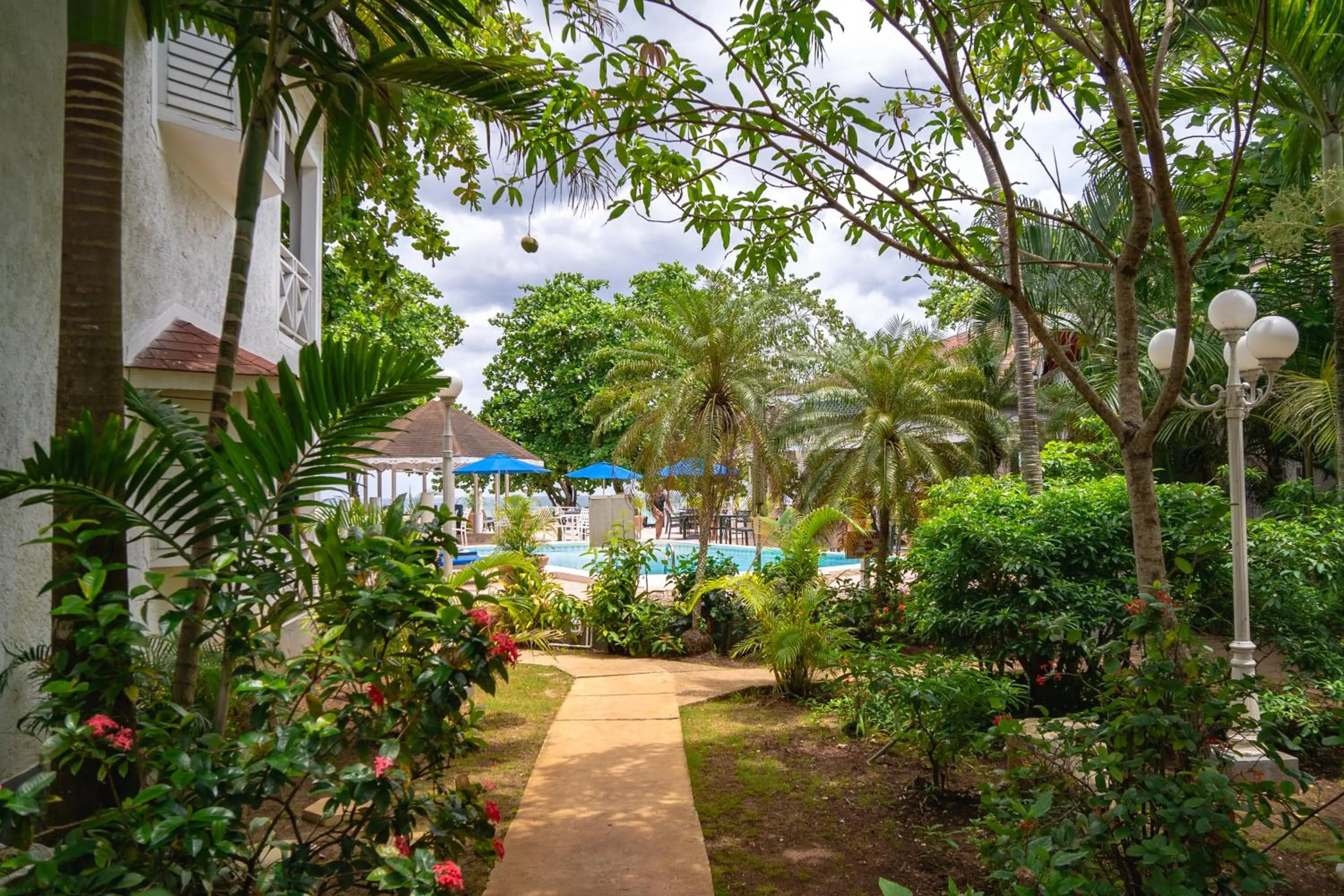 Garden in Merrils Beach Resort II